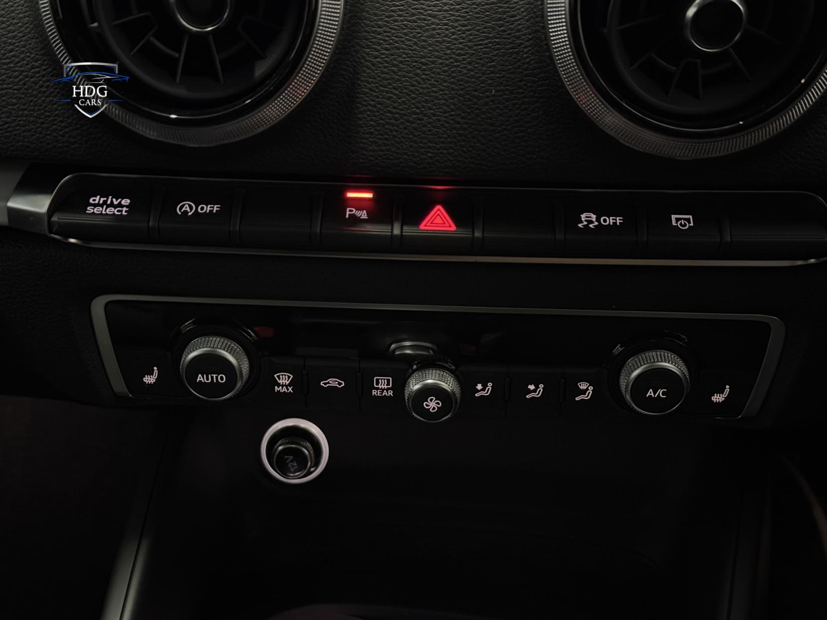 Audi S3 2.0 TFSI Sportback 5dr Petrol S Tronic quattro Euro 6 (s/s) (300 ps)