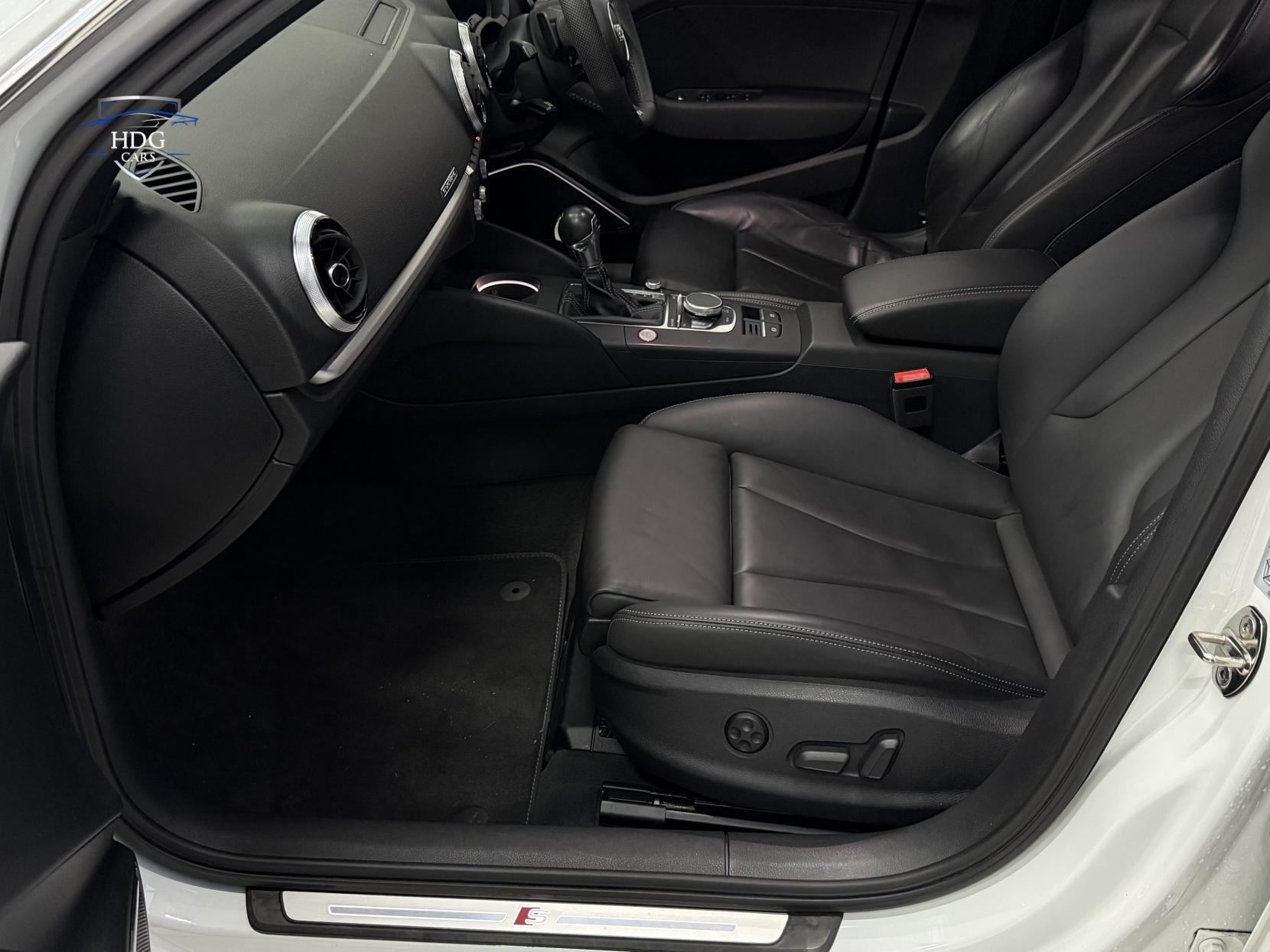 Audi S3 2.0 TFSI Sportback 5dr Petrol S Tronic quattro Euro 6 (s/s) (300 ps)