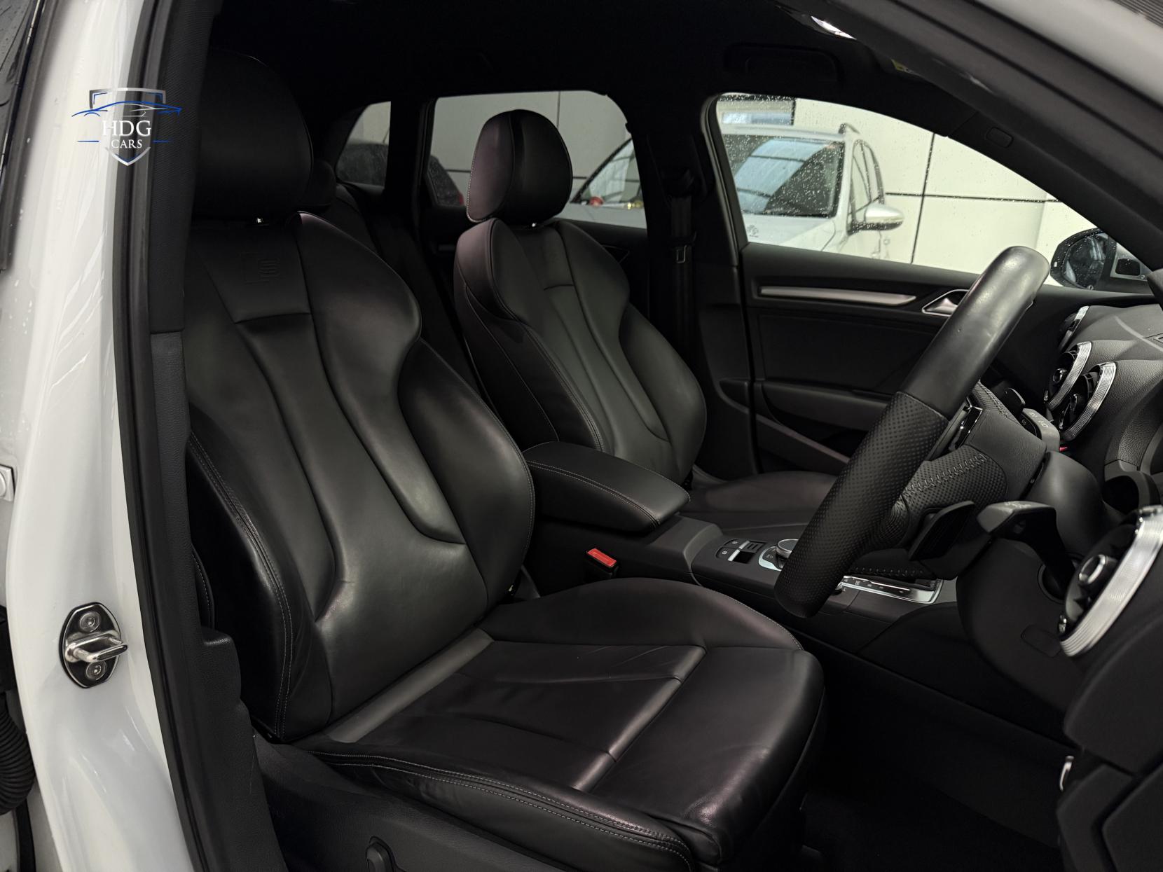 Audi S3 2.0 TFSI Sportback 5dr Petrol S Tronic quattro Euro 6 (s/s) (300 ps)