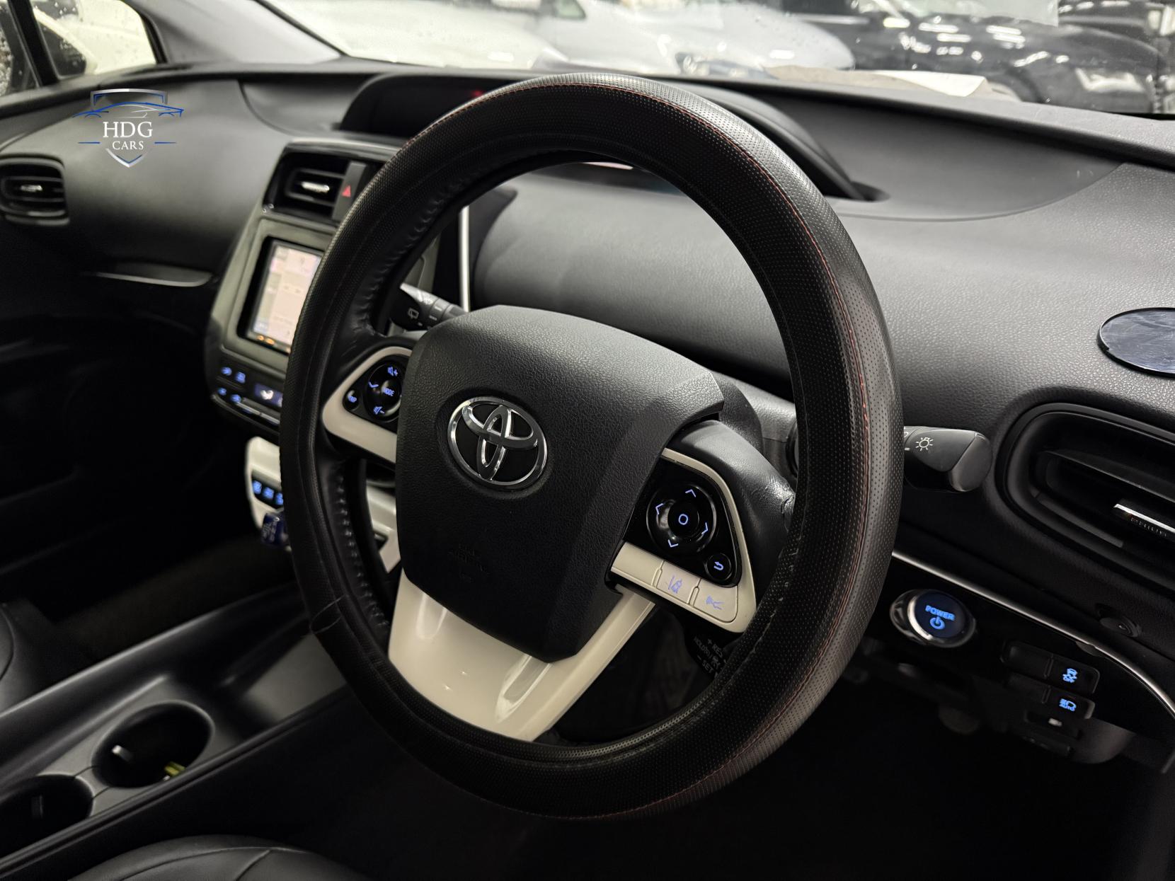 Toyota Prius 1.8 VVT-h Excel Hatchback 5dr Petrol Hybrid CVT Euro 6 (s/s) (122 ps)