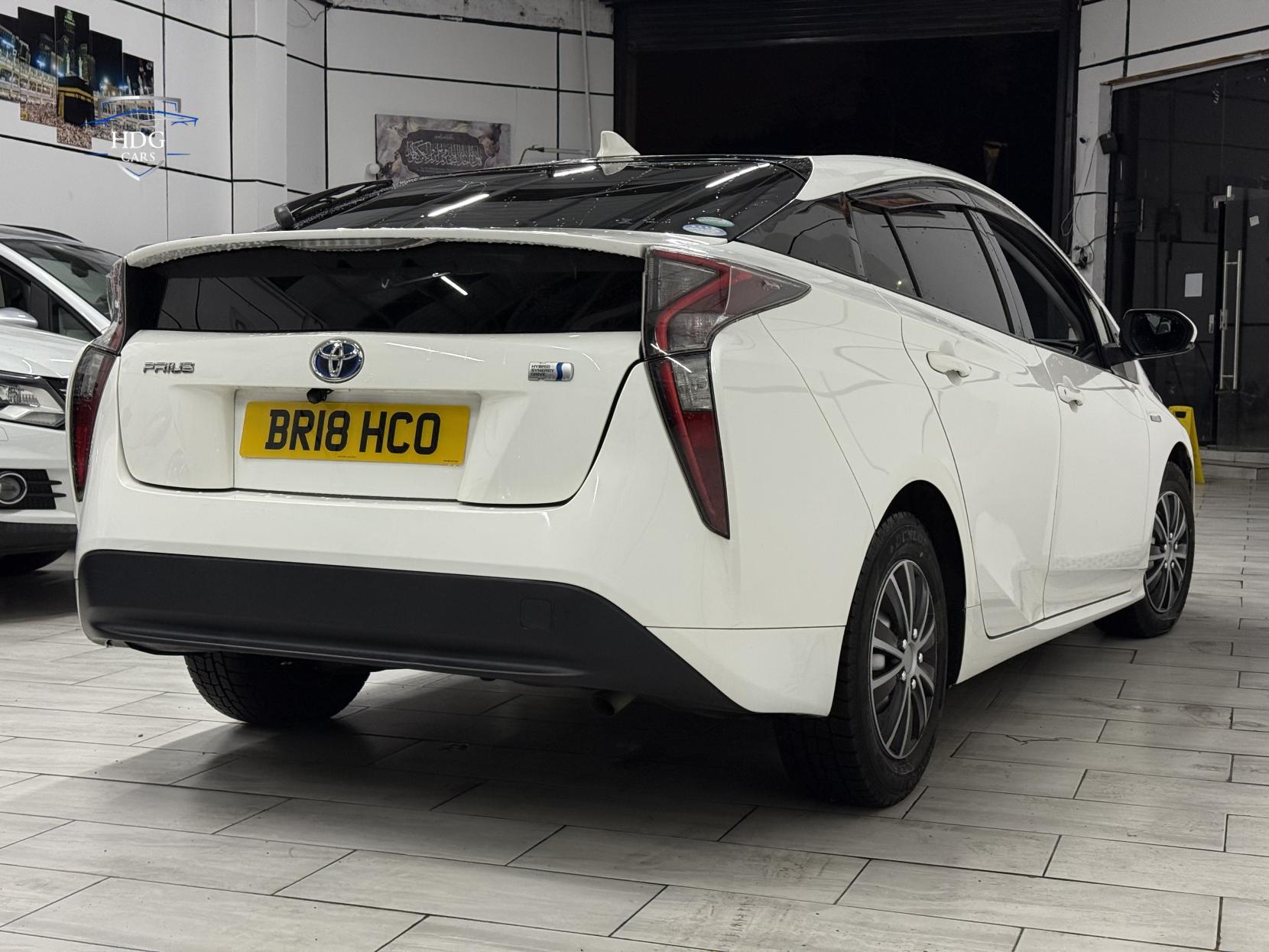 Toyota Prius 1.8 VVT-h Excel Hatchback 5dr Petrol Hybrid CVT Euro 6 (s/s) (122 ps)