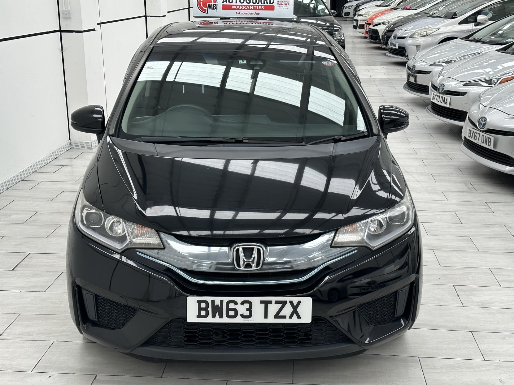 Honda Jazz 1.5h IMA HS-T HATCHBACK 5DR PETROL HYBRID CVT EURO 5 