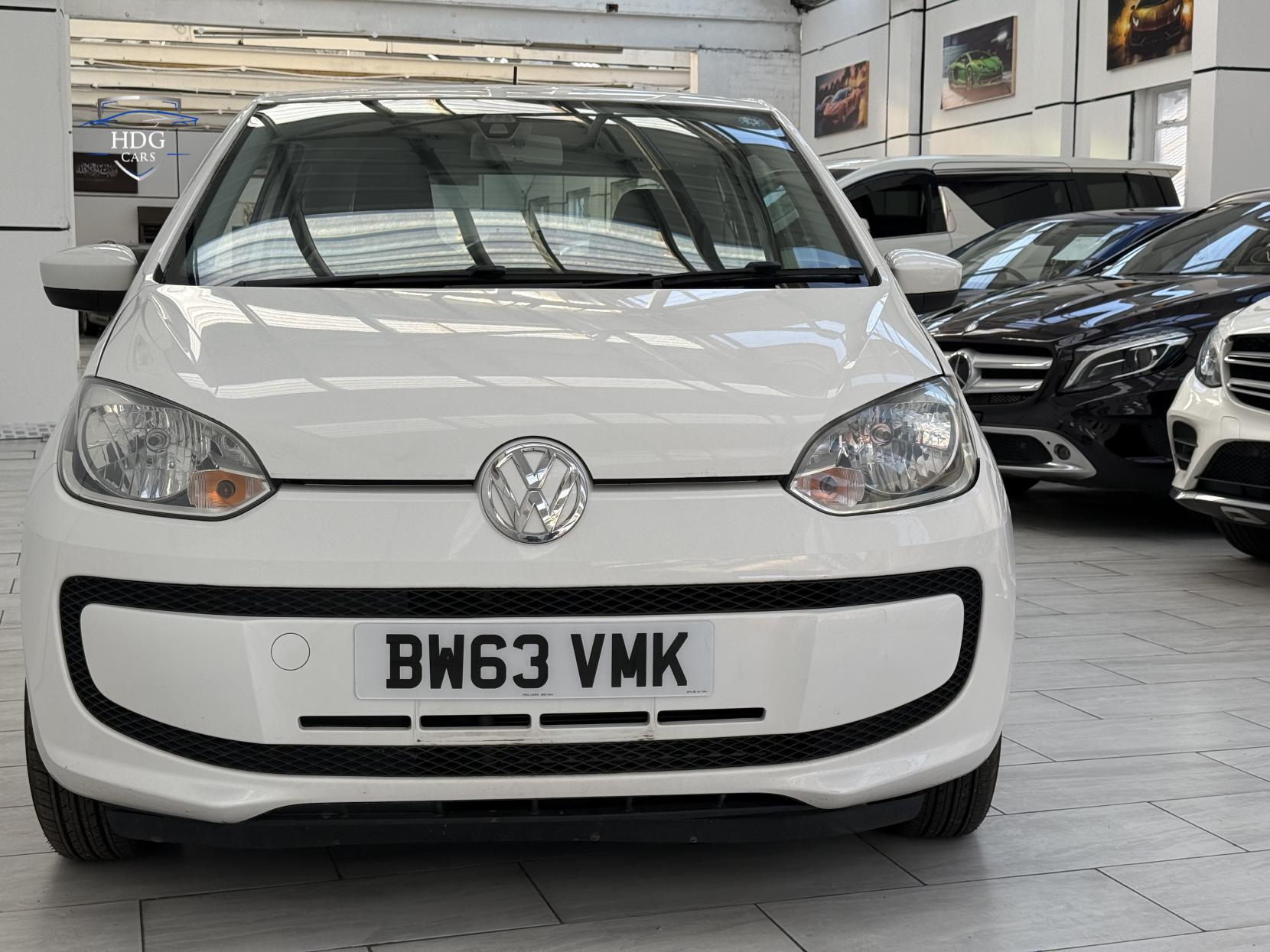 Volkswagen up! 1.0 up! White Hatchback (2011 - 2017)