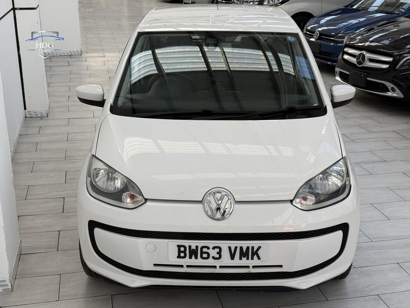 Volkswagen up! 1.0 up! White Hatchback (2011 - 2017)