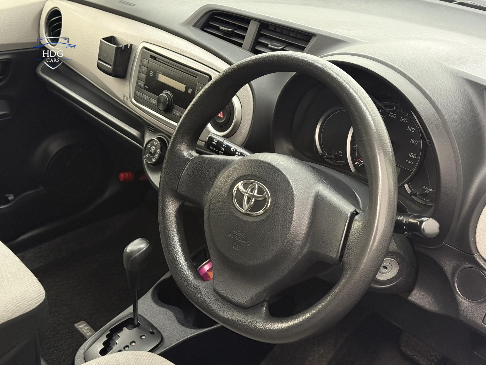 Toyota Yaris 1.0 PETROL AUTOMATIC 5dr Vitz