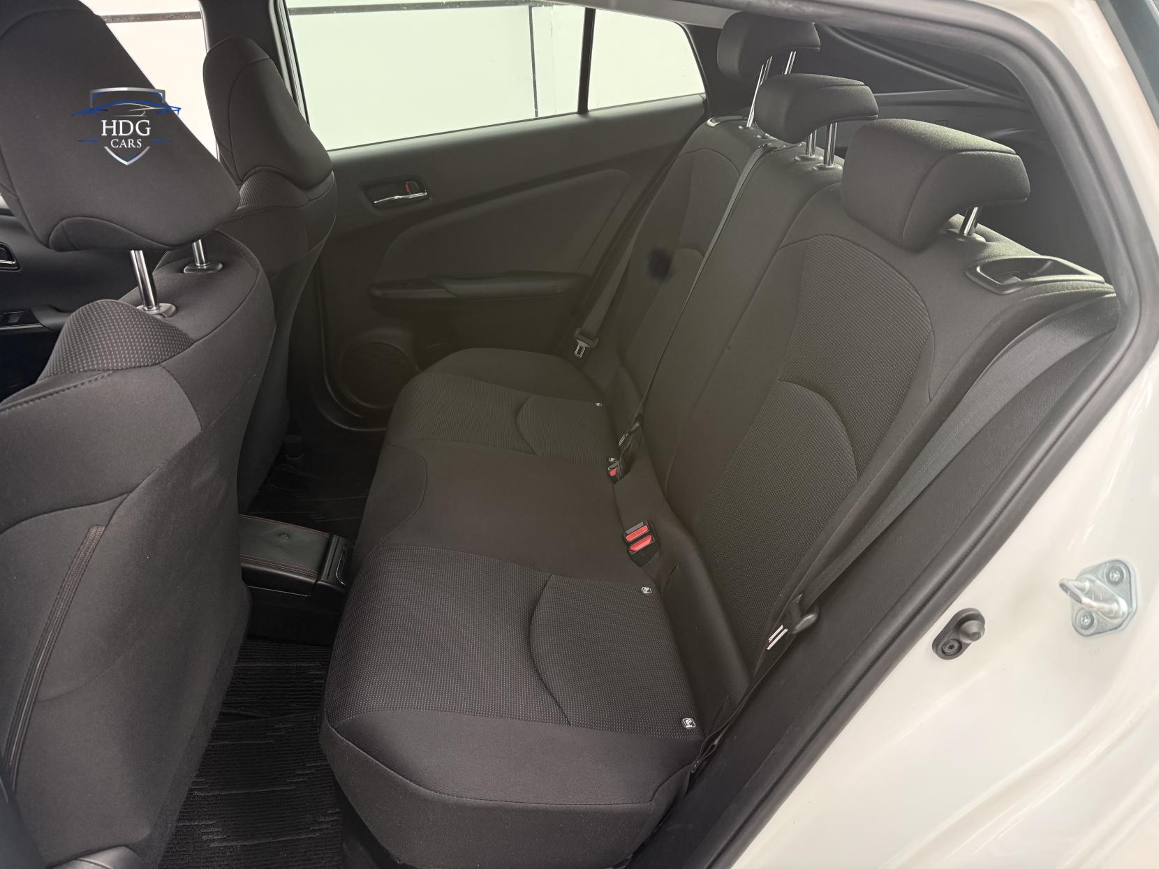 Toyota Prius 1.8 VVT-h Excel Hatchback 5dr Petrol Hybrid CVT Euro 6 (s/s) (15in Alloy) (122 ps)