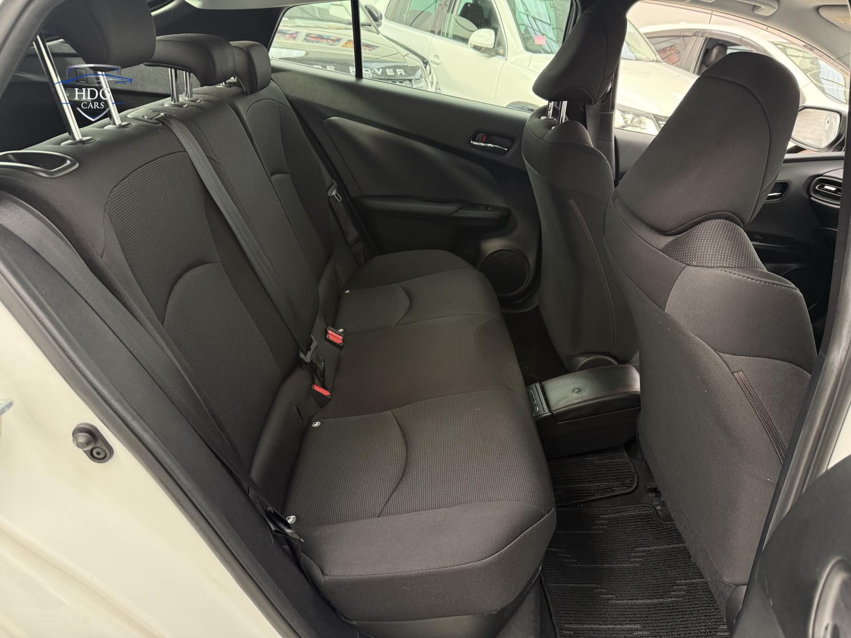 Toyota Prius 1.8 VVT-h Excel Hatchback 5dr Petrol Hybrid CVT Euro 6 (s/s) (15in Alloy) (122 ps)