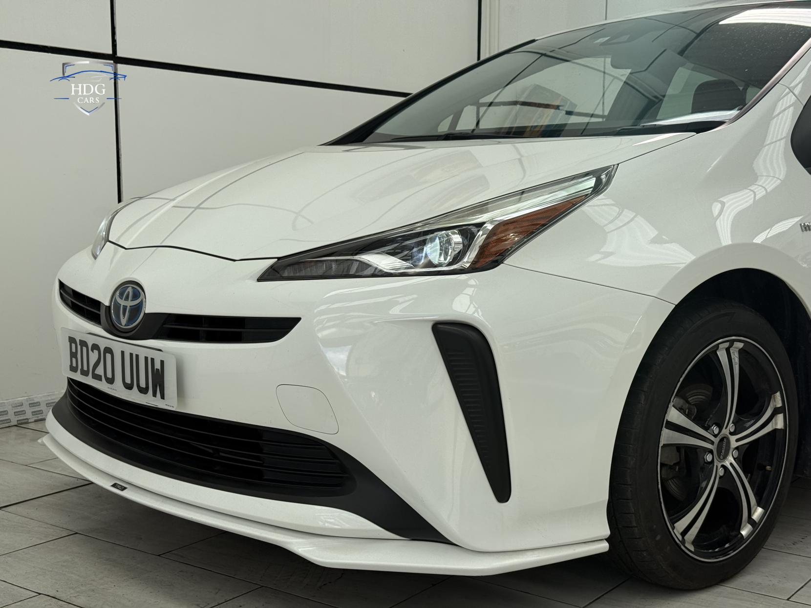 Toyota Prius 1.8 VVT-h Excel Hatchback 5dr Petrol Hybrid CVT Euro 6 (s/s) (15in Alloy) (122 ps)