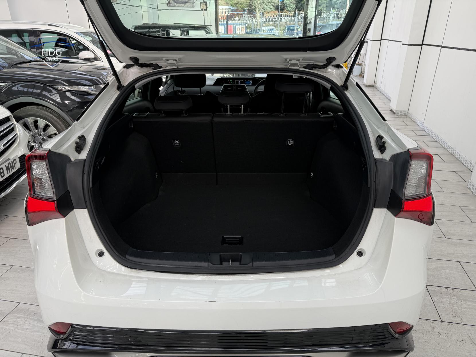 Toyota Prius 1.8 VVT-h Excel Hatchback 5dr Petrol Hybrid CVT Euro 6 (s/s) (15in Alloy) (122 ps)