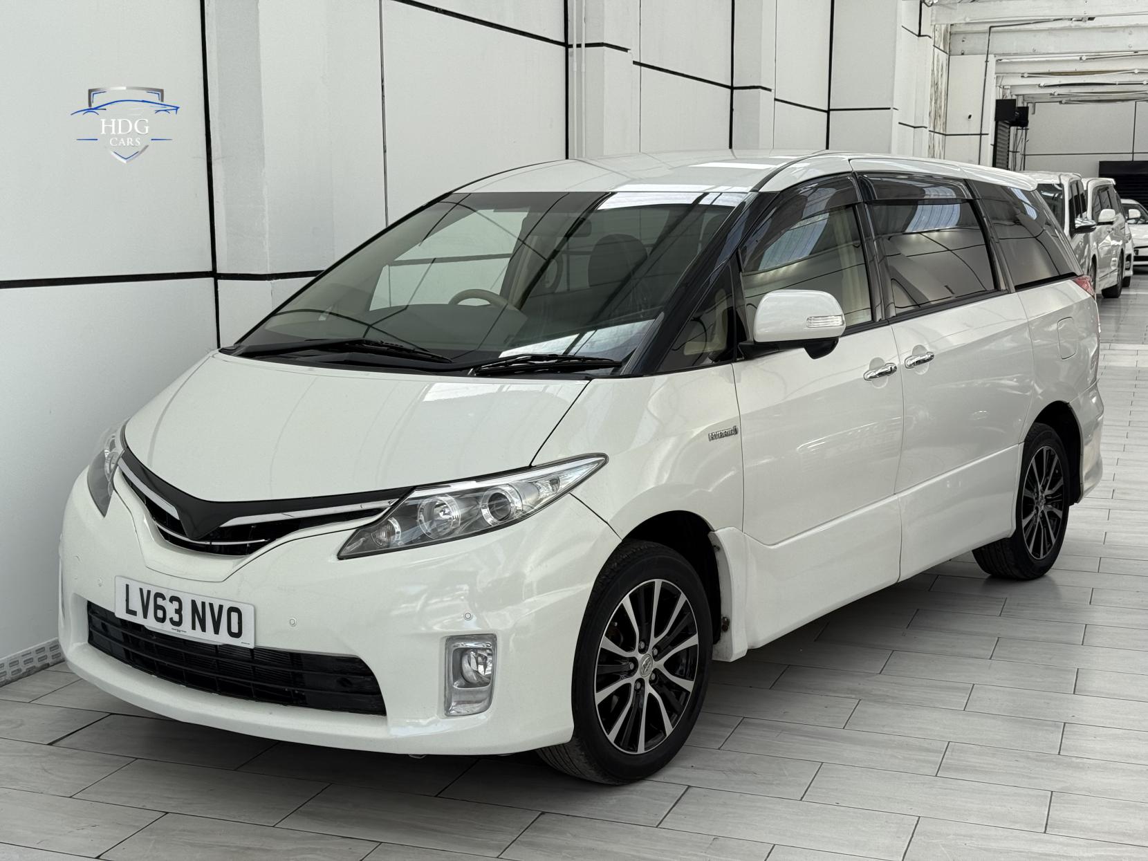 Toyota Estima 2.4