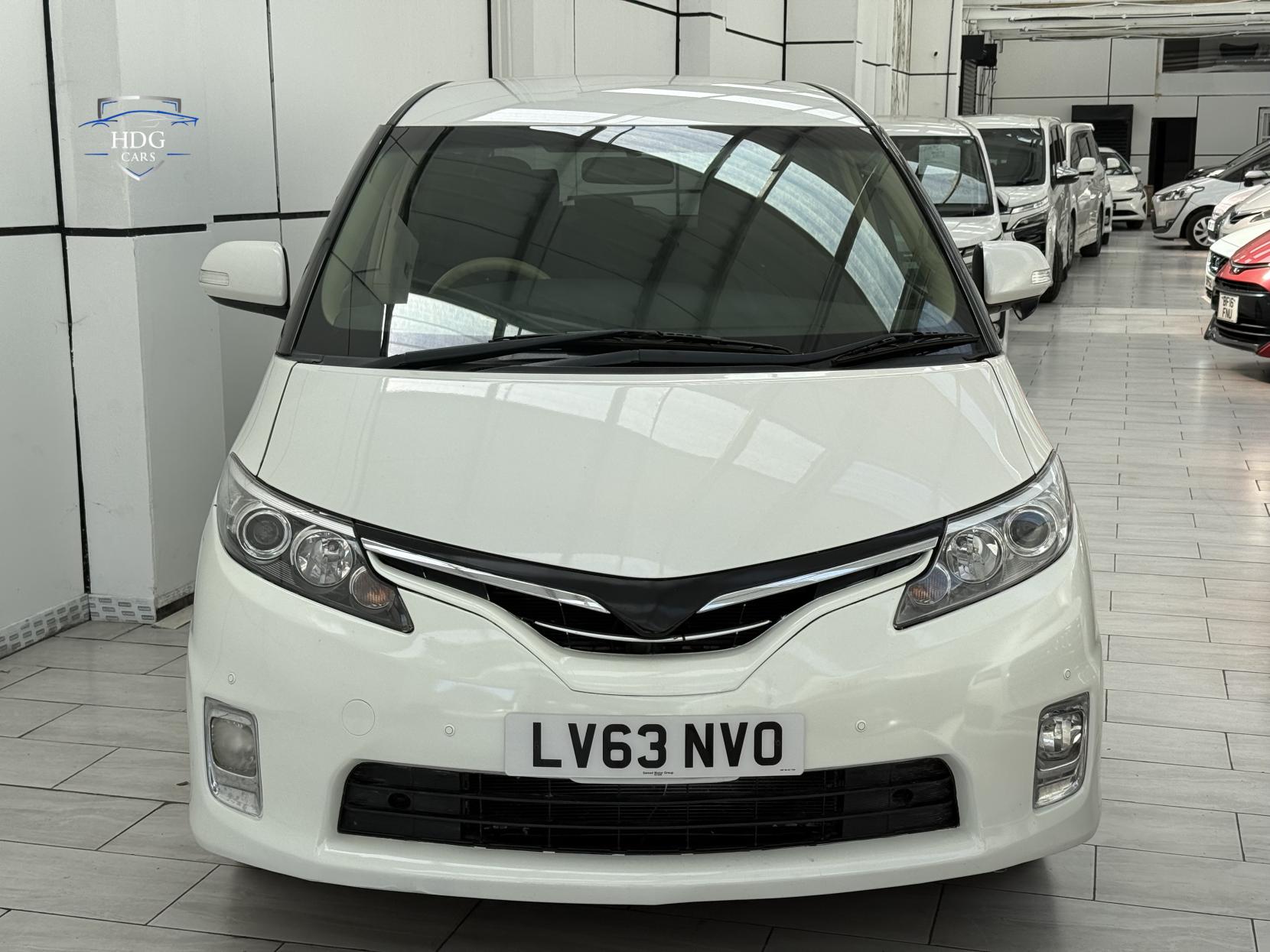 Toyota Estima 2.4