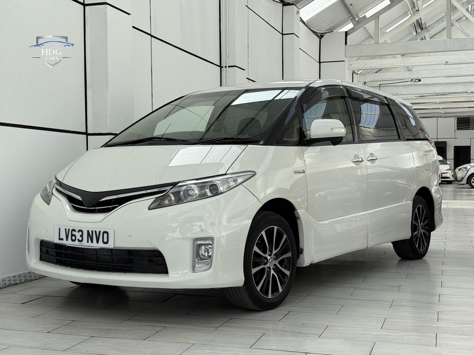 Toyota Estima 2.4