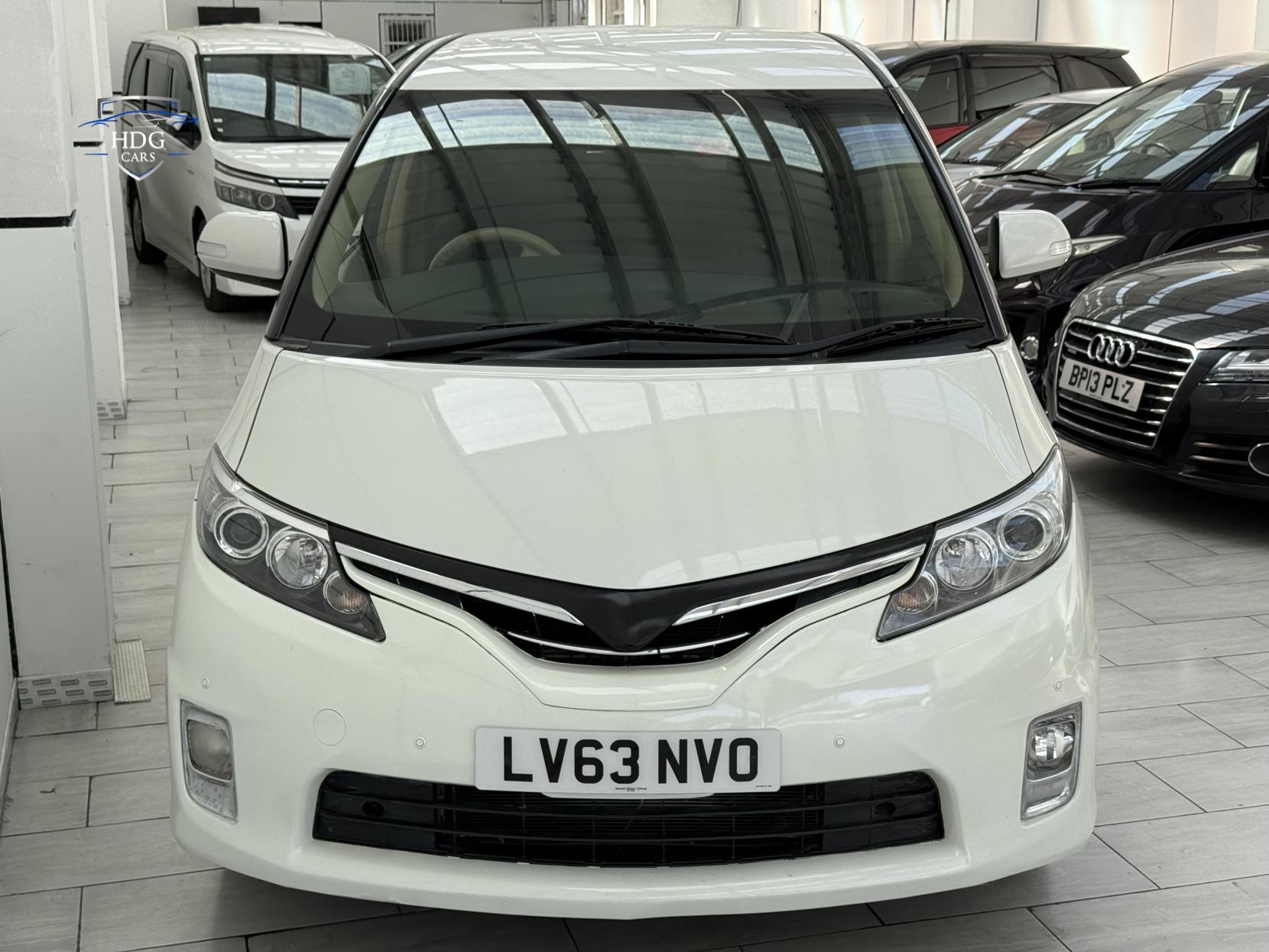Toyota Estima 2.4