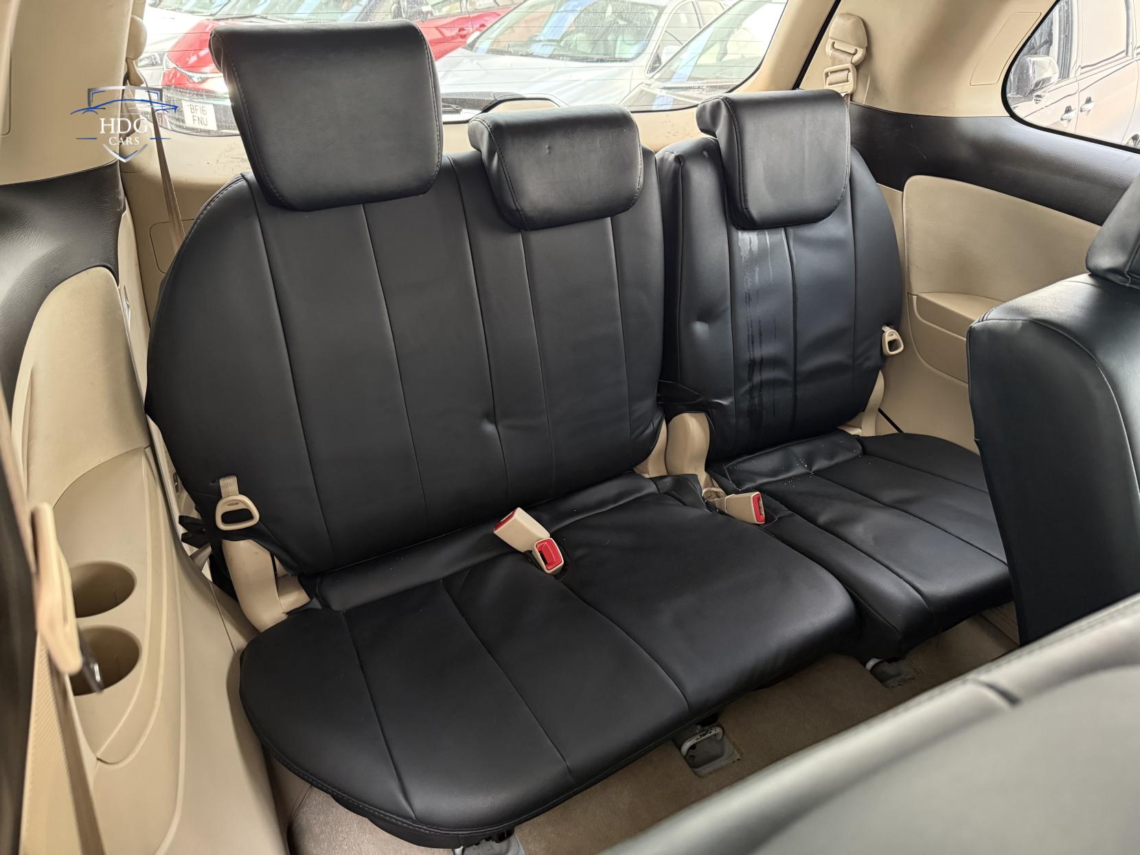 Toyota Estima 2.4