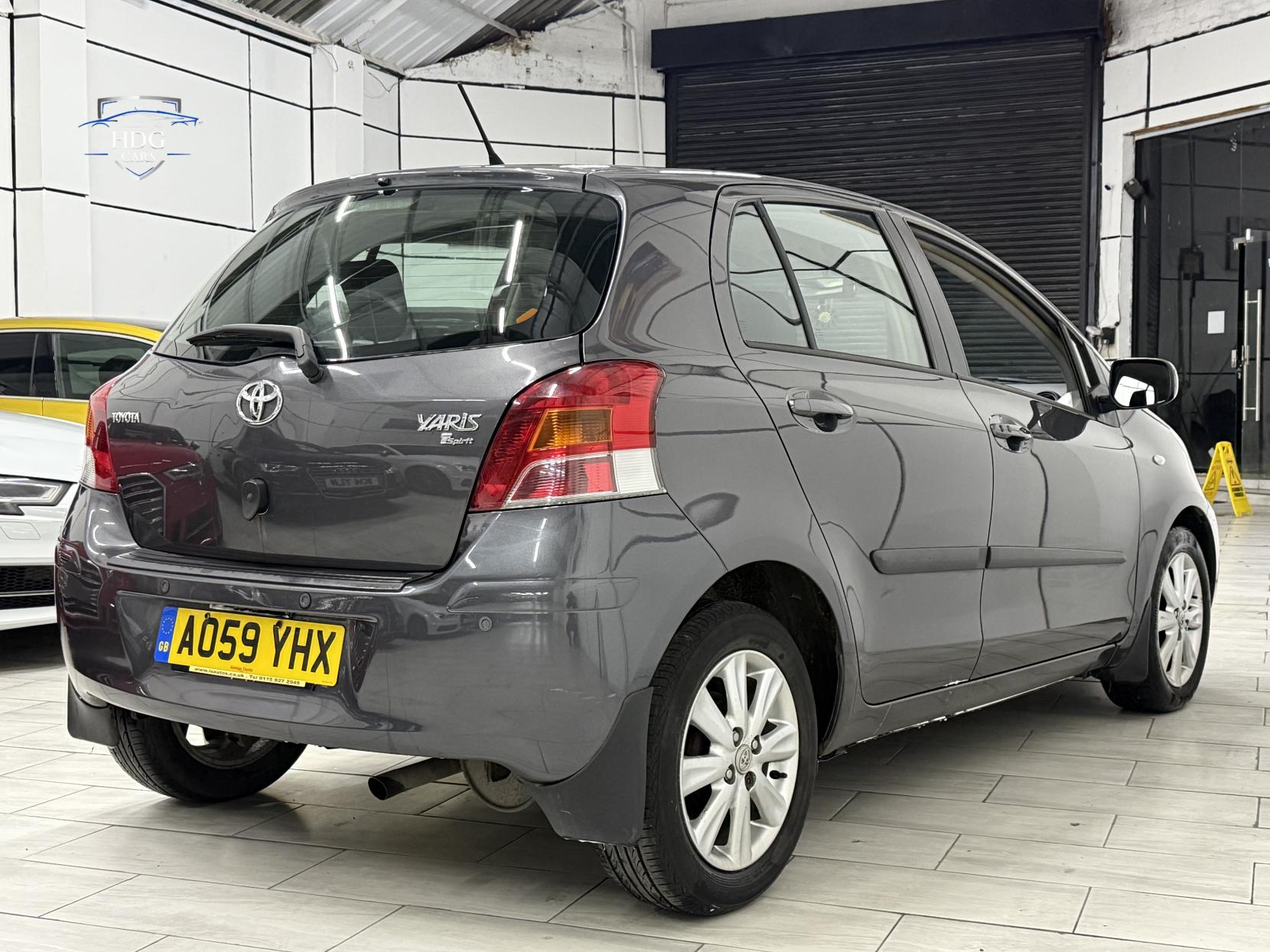 Toyota Yaris 1.33 Dual VVT-i T Spirit Hatchback 5dr Petrol MultiMode Euro 4 (s/s) (101 ps)