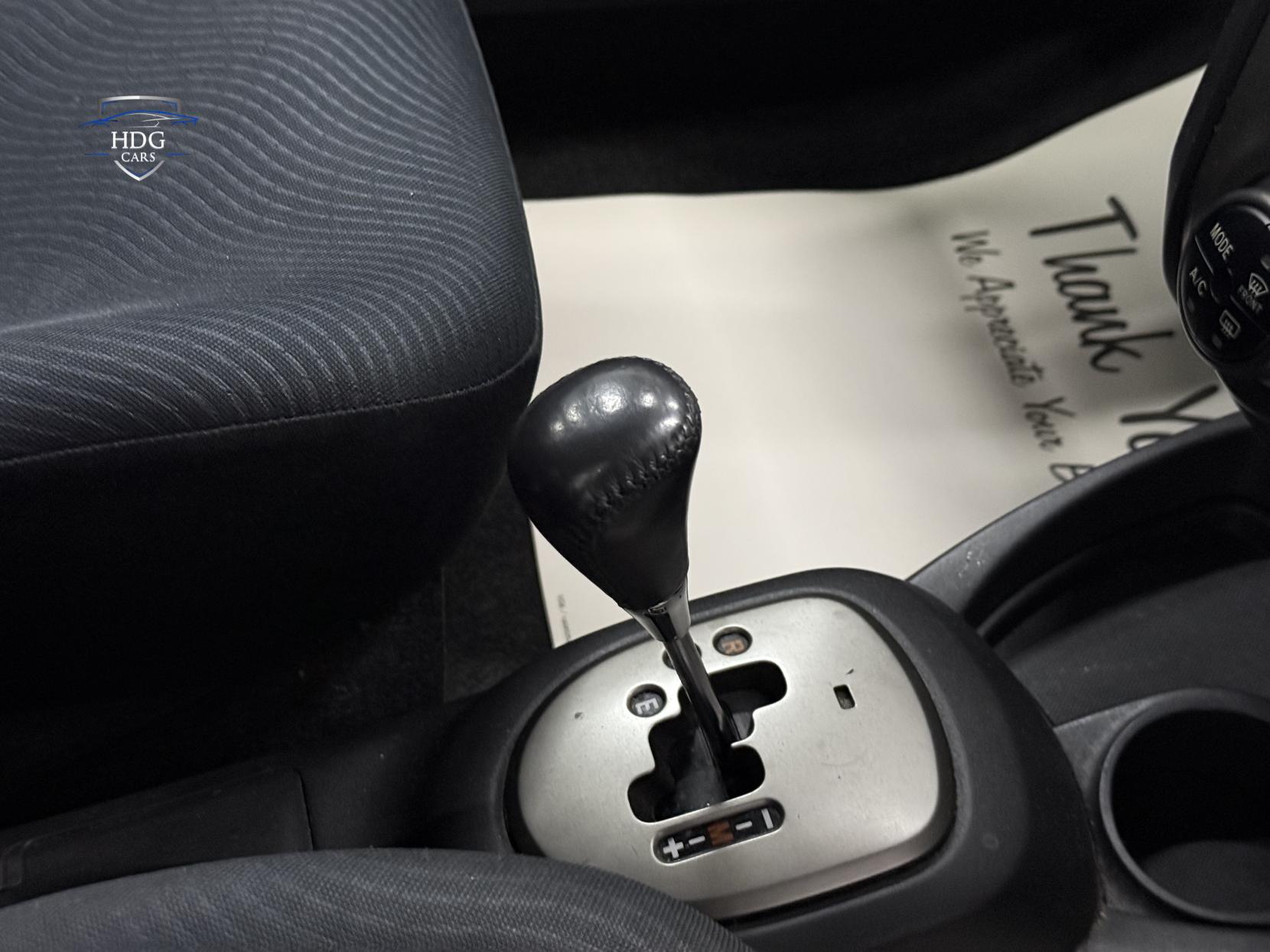 Toyota Yaris 1.33 Dual VVT-i T Spirit Hatchback 5dr Petrol MultiMode Euro 4 (s/s) (101 ps)