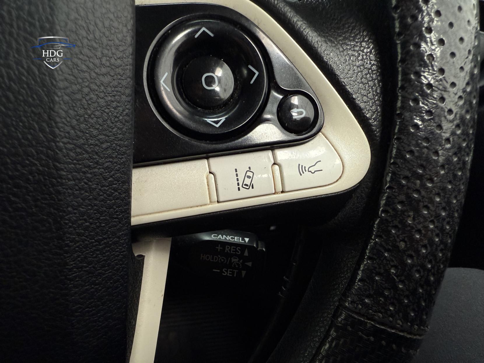 Toyota Prius 1.8 VVT-h Excel Hatchback 5dr Petrol Hybrid CVT Euro 6 (s/s) (122 ps)