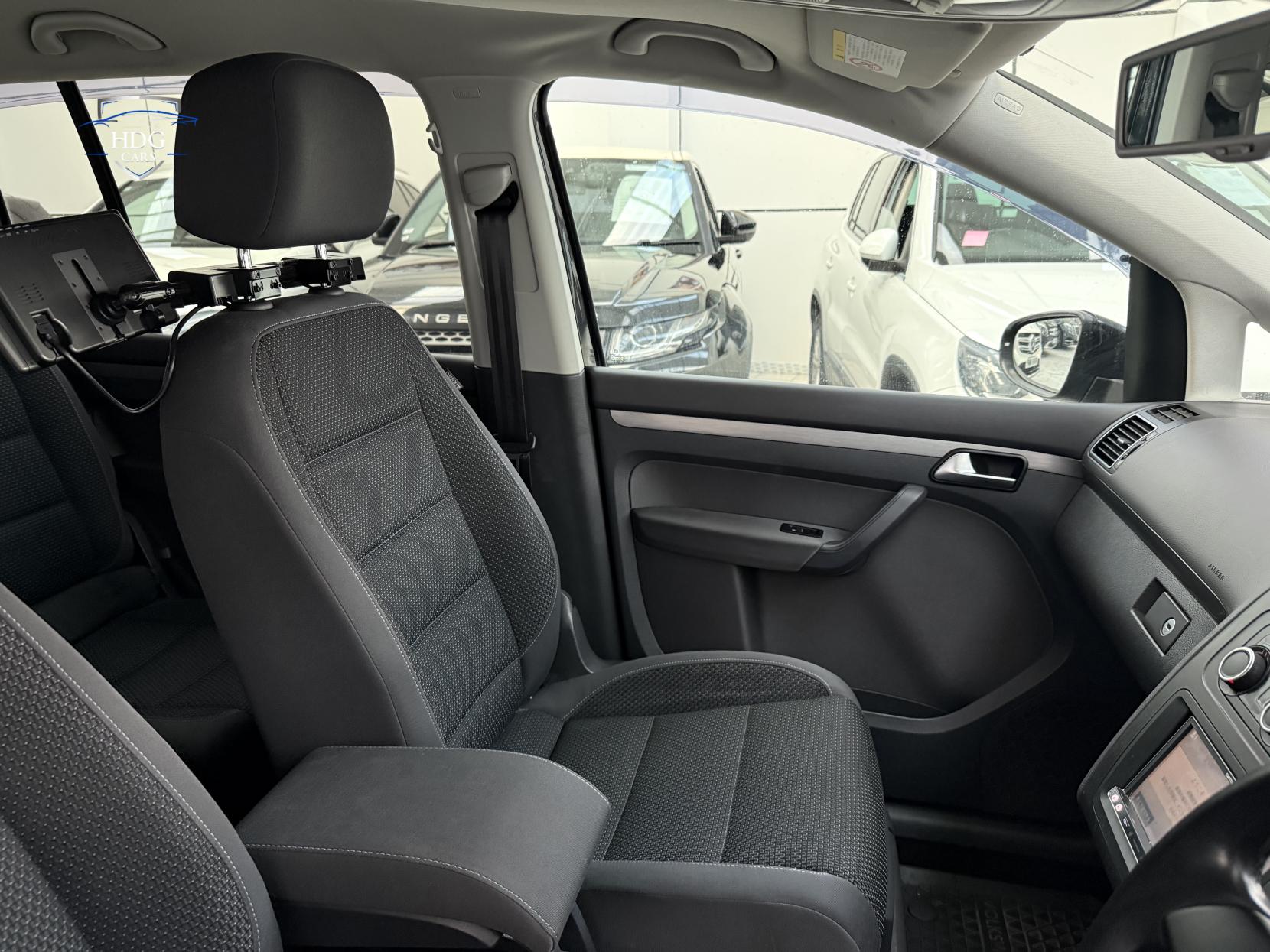 Volkswagen Touran 1.4 TSI SE MPV 5dr Petrol DSG Euro 5 (140 ps)