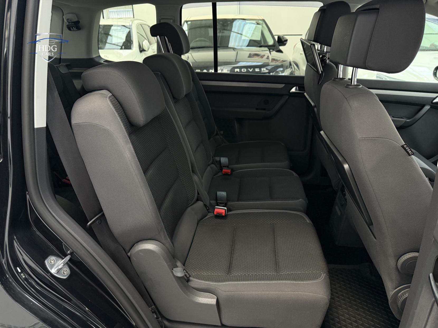 Volkswagen Touran 1.4 TSI SE MPV 5dr Petrol DSG Euro 5 (140 ps)