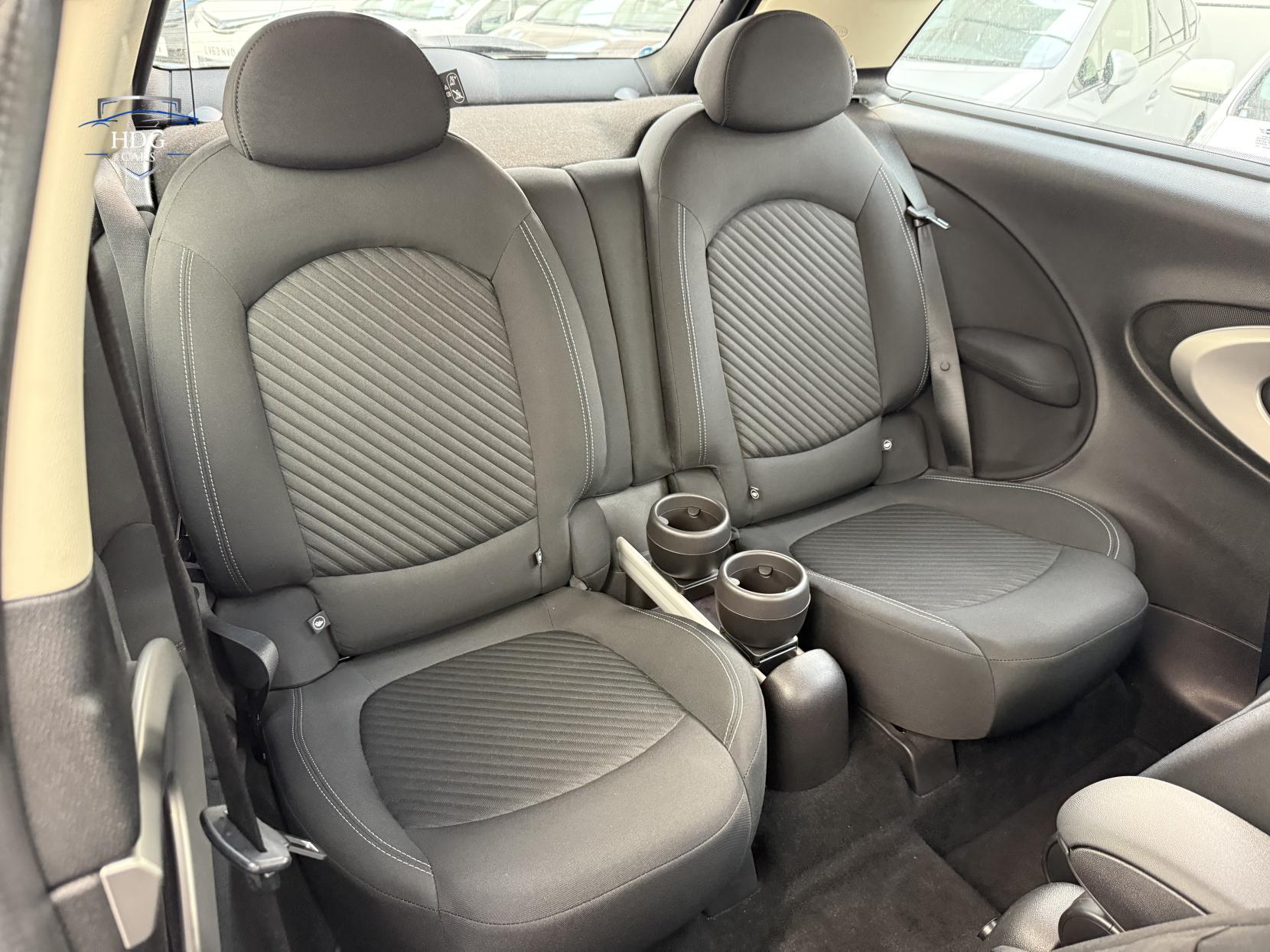MINI Paceman 1.6 Cooper SUV 3dr Petrol Auto Euro 5 (122 ps)