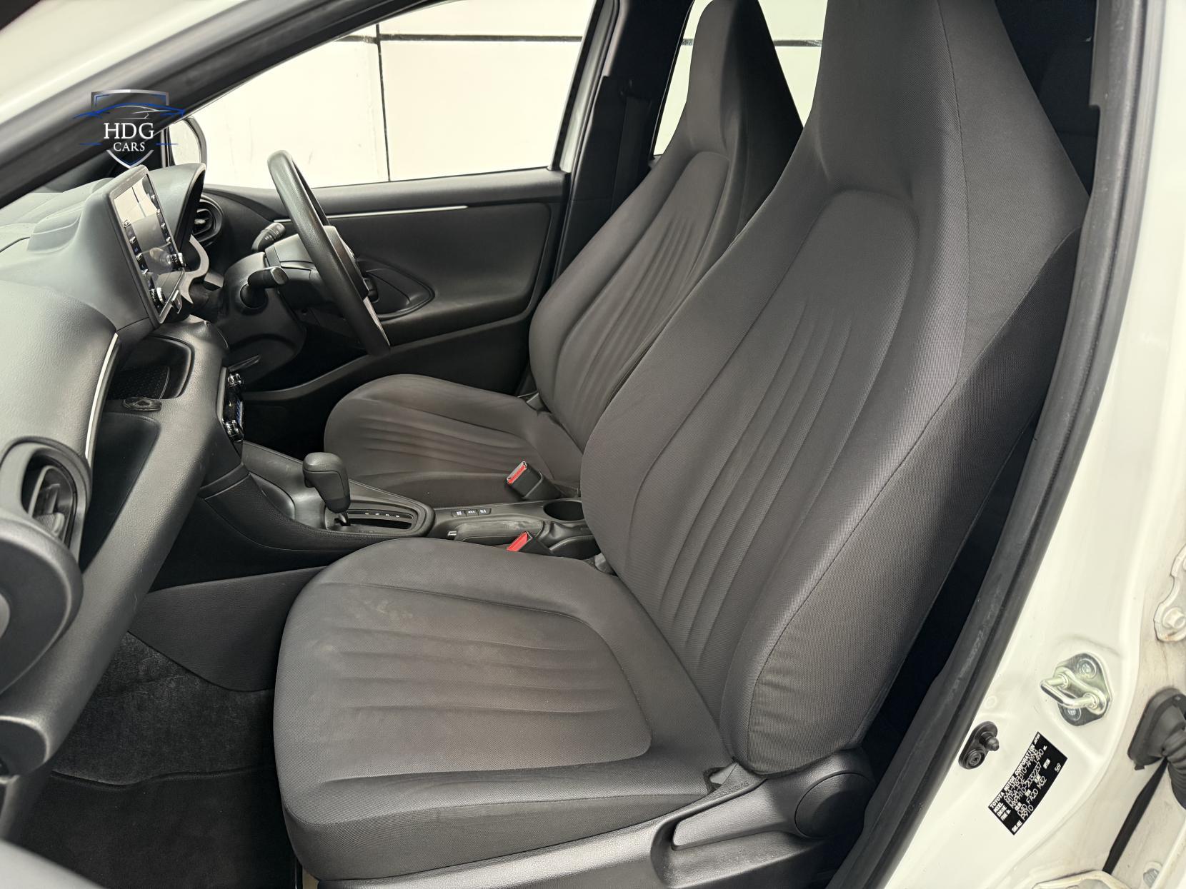 Toyota Yaris 1.5 VVT-h Excel Hatchback 5dr Petrol Hybrid E-CVT Euro 6 (s/s) (116 ps)