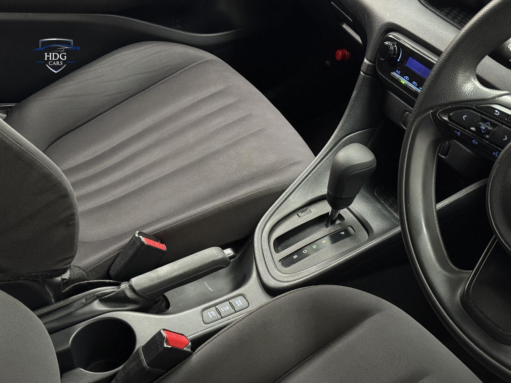 Toyota Yaris 1.5 VVT-h Excel Hatchback 5dr Petrol Hybrid E-CVT Euro 6 (s/s) (116 ps)