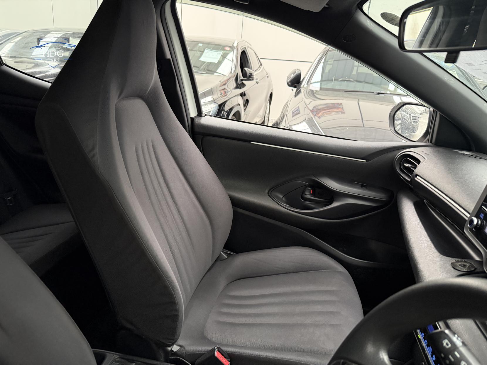 Toyota Yaris 1.5 VVT-h Excel Hatchback 5dr Petrol Hybrid E-CVT Euro 6 (s/s) (116 ps)