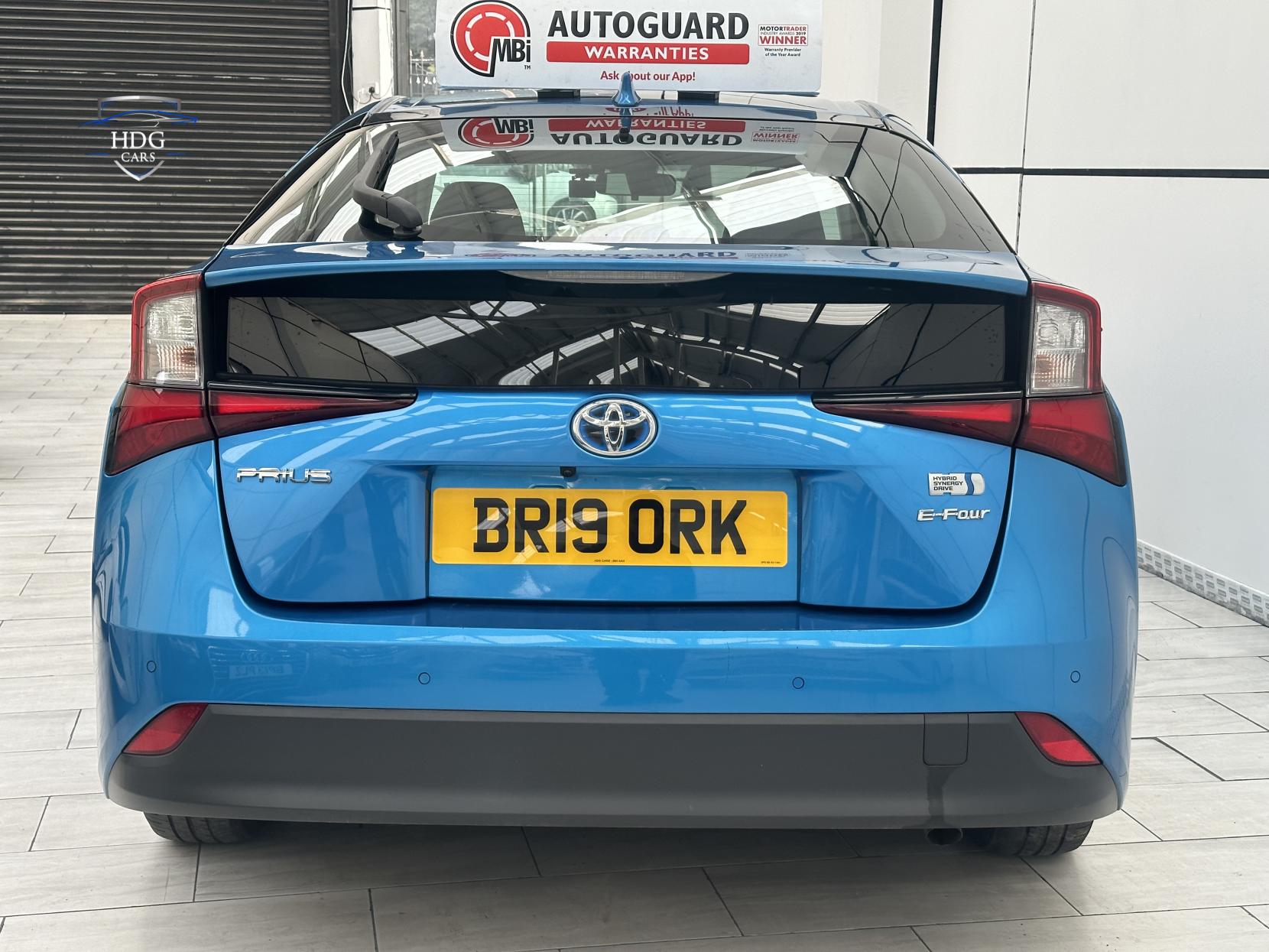 Toyota Prius 1.8 VVT-h Business Edition Hatchback 5dr Petrol Hybrid CVT Euro 6 (s/s) (122 ps)