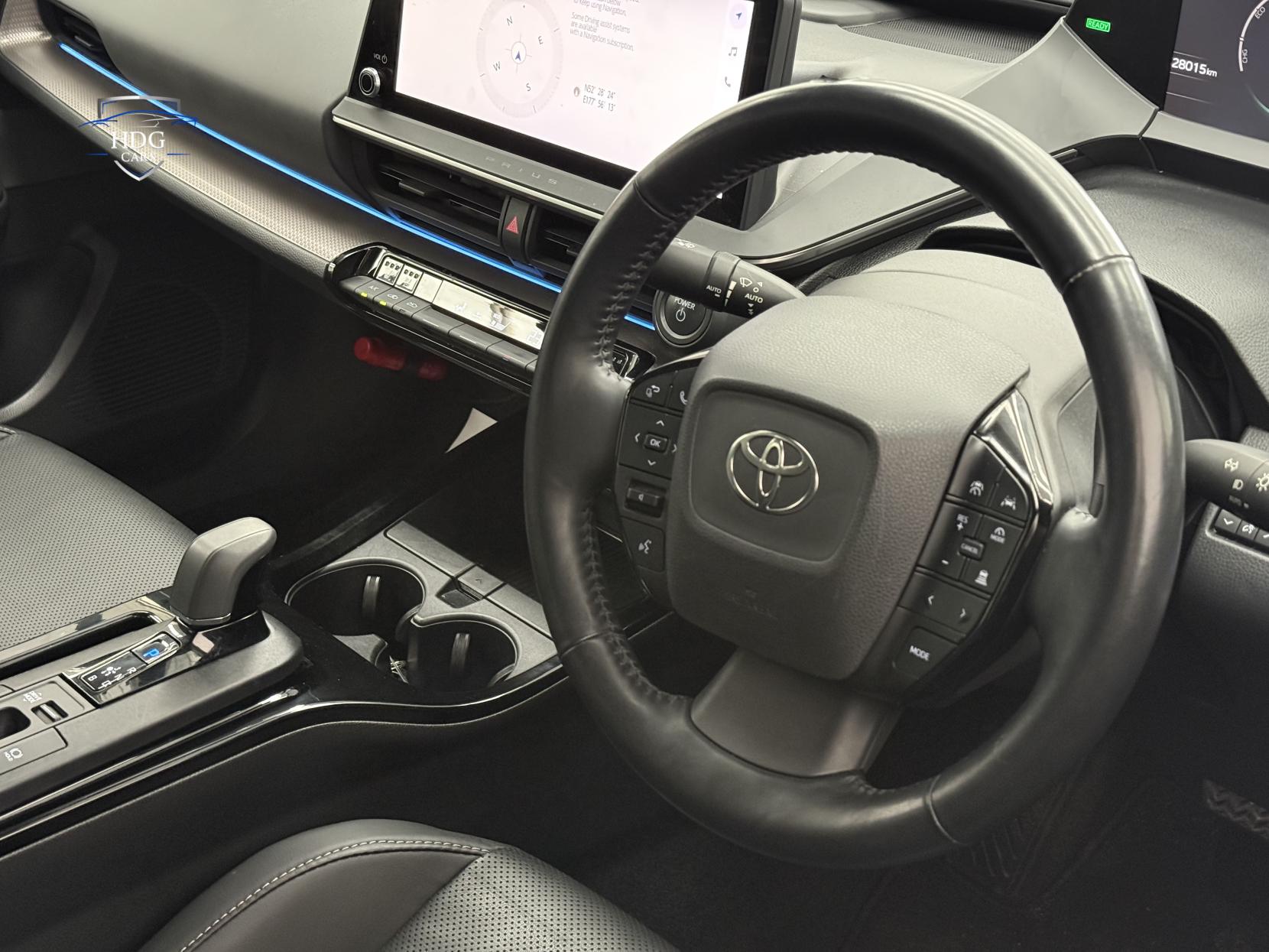 Toyota Prius 2.0 Excel Hatchback 5dr Petrol Hybrid CVT Euro 6 (s/s) (223 ps)