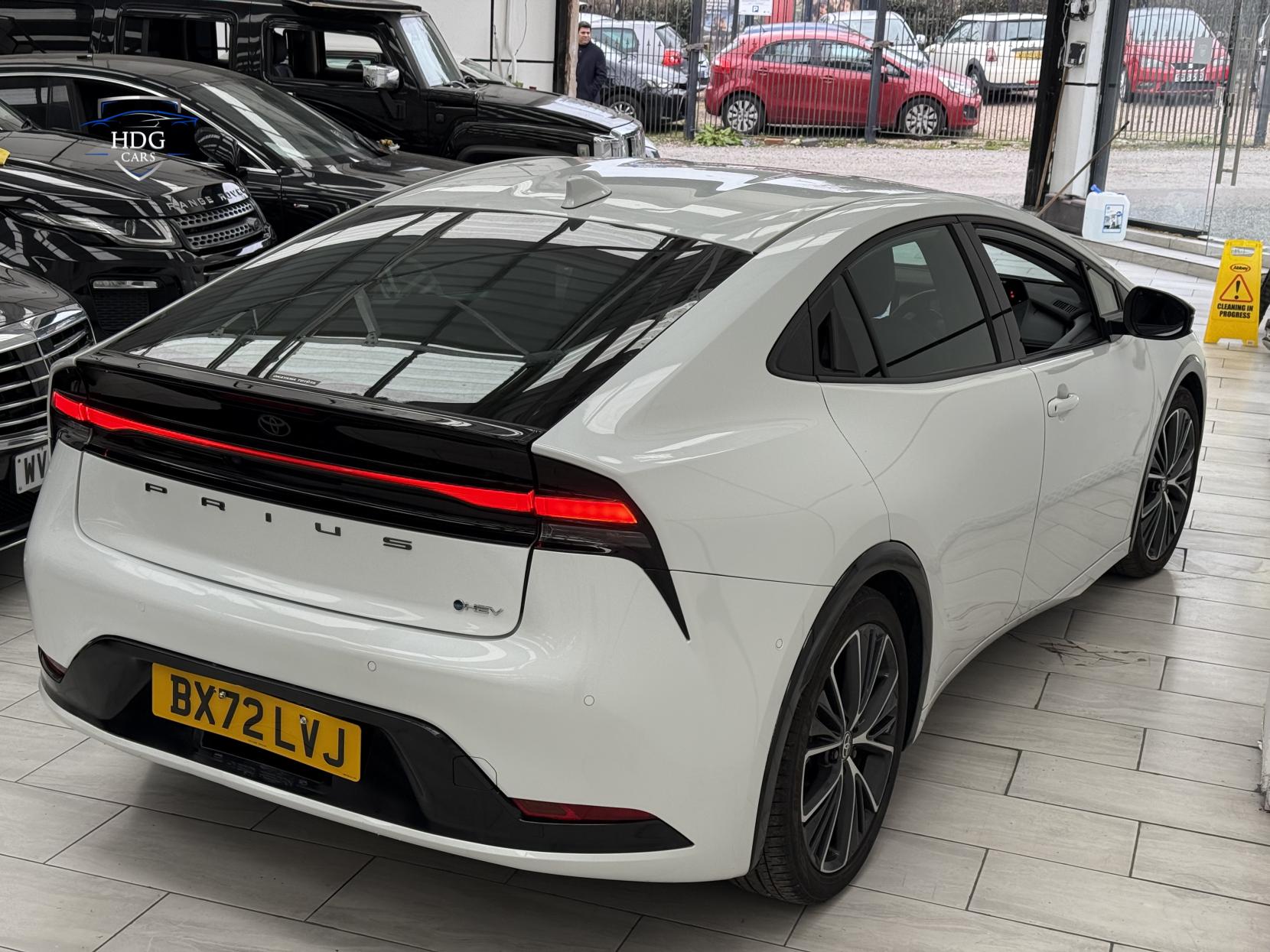 Toyota Prius 2.0 Excel Hatchback 5dr Petrol Hybrid CVT Euro 6 (s/s) (223 ps)