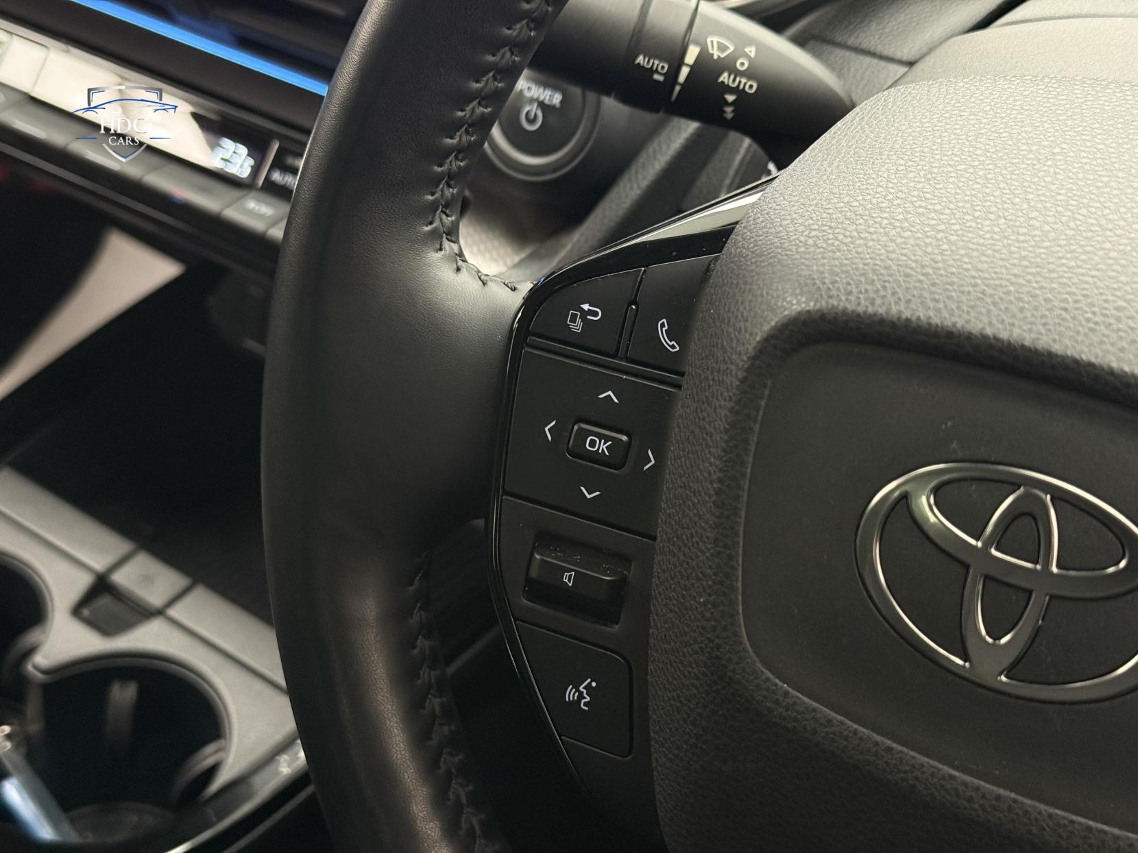 Toyota Prius 2.0 Excel Hatchback 5dr Petrol Hybrid CVT Euro 6 (s/s) (223 ps)