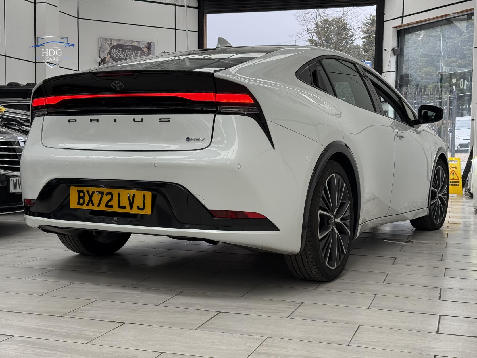 Toyota Prius 2.0 Excel Hatchback 5dr Petrol Hybrid CVT Euro 6 (s/s) (223 ps)