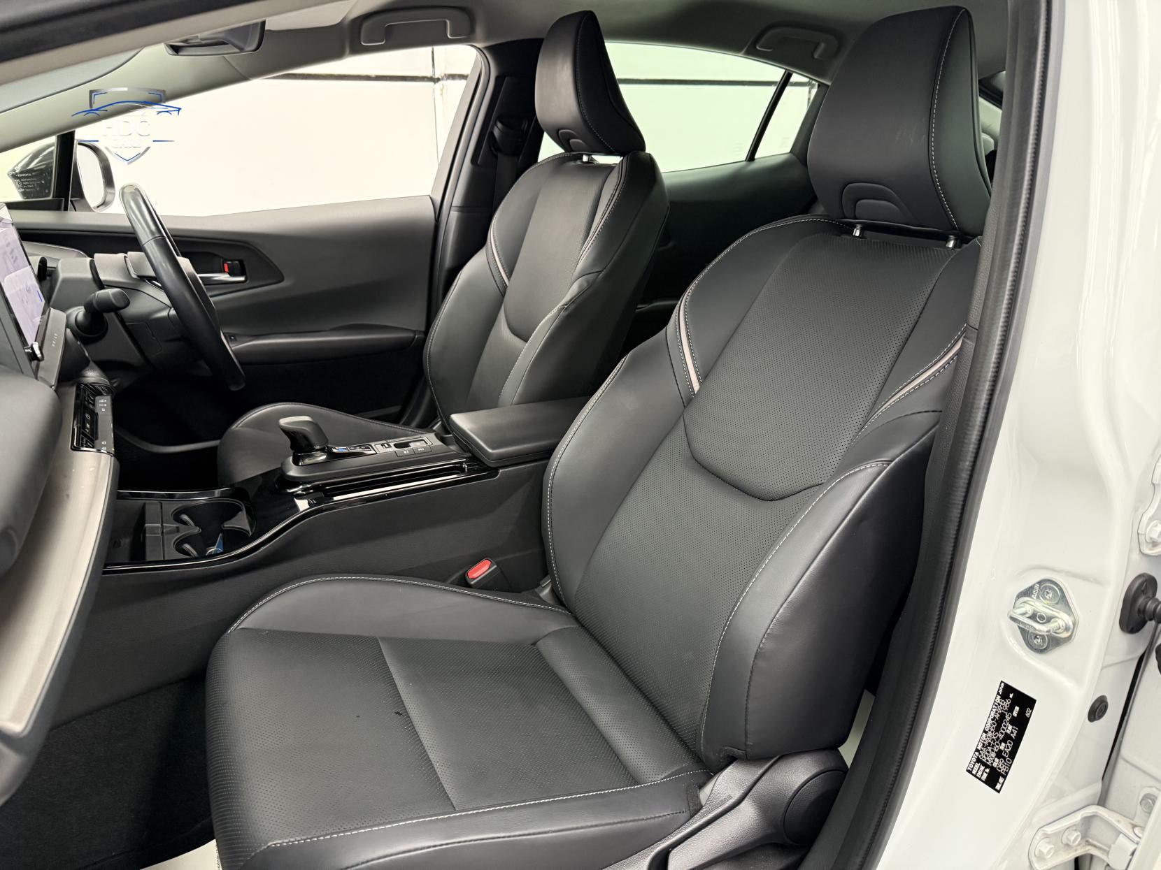 Toyota Prius 2.0 Excel Hatchback 5dr Petrol Hybrid CVT Euro 6 (s/s) (223 ps)