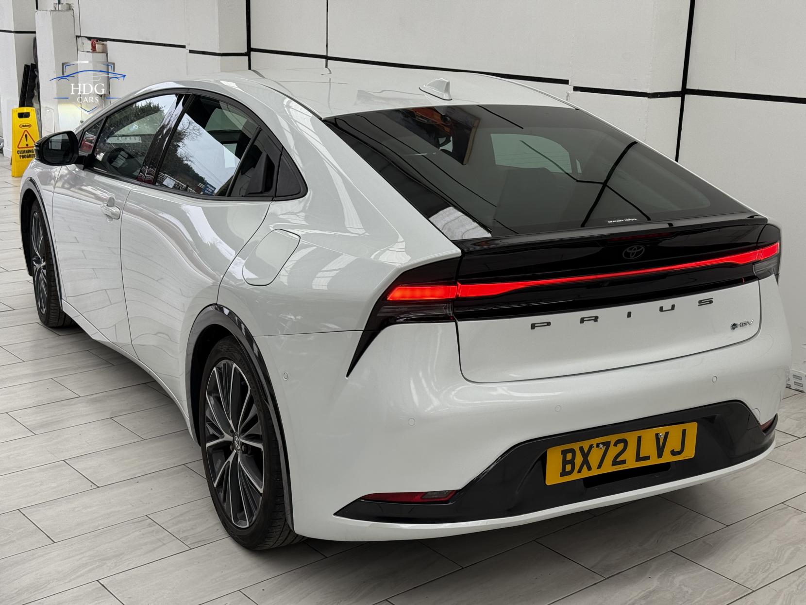 Toyota Prius 2.0 Excel Hatchback 5dr Petrol Hybrid CVT Euro 6 (s/s) (223 ps)