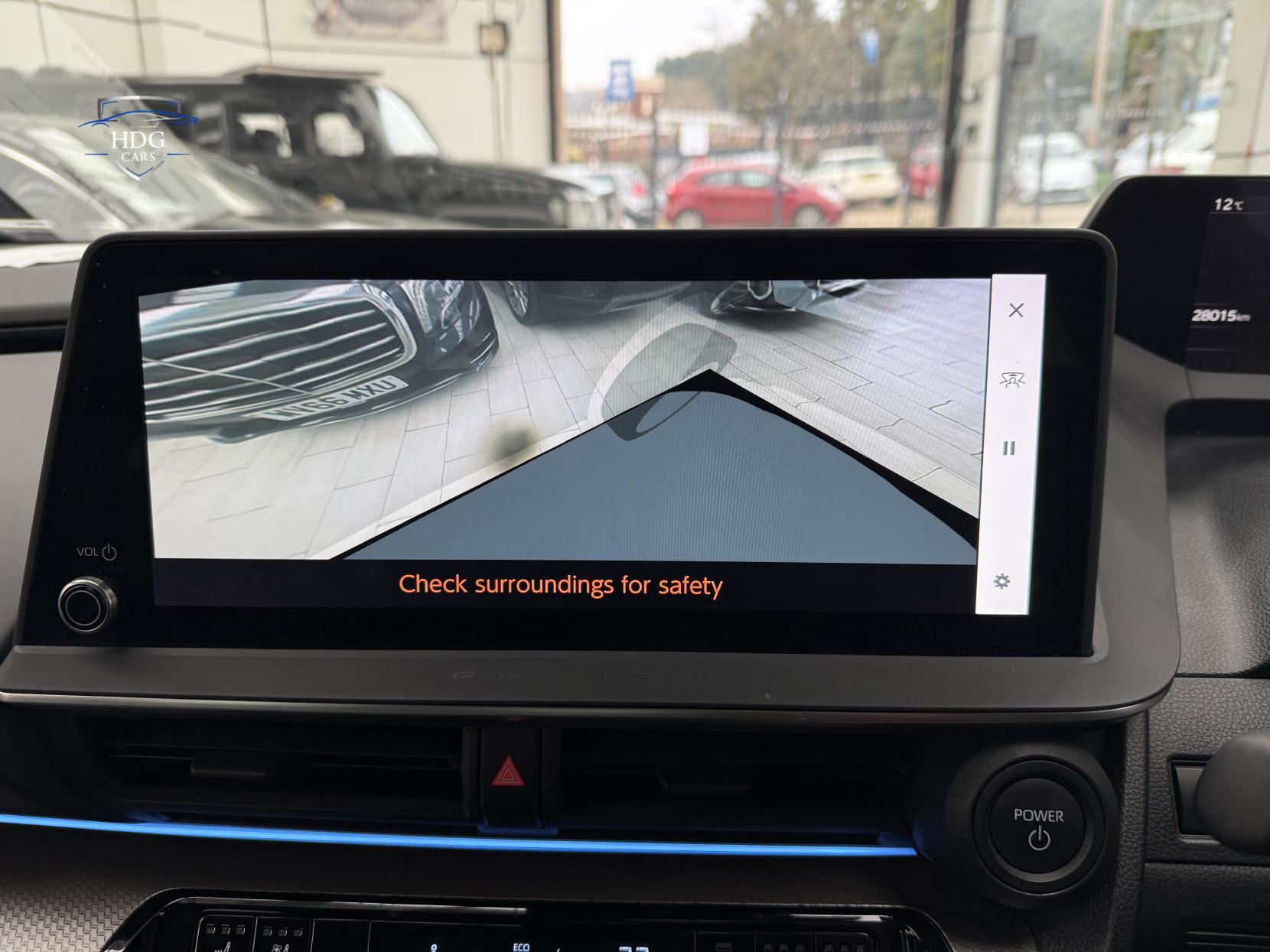 Toyota Prius 2.0 Excel Hatchback 5dr Petrol Hybrid CVT Euro 6 (s/s) (223 ps)