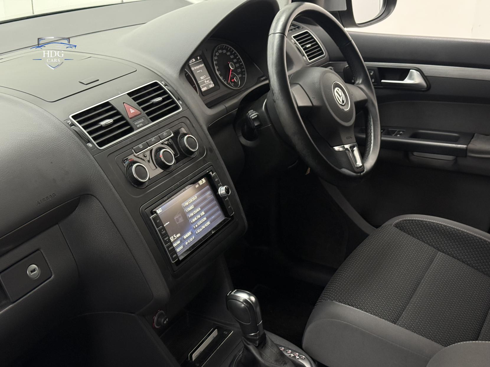 Volkswagen Touran 1.4 TSI SE MPV 5dr Petrol DSG Euro 5 (140 ps)