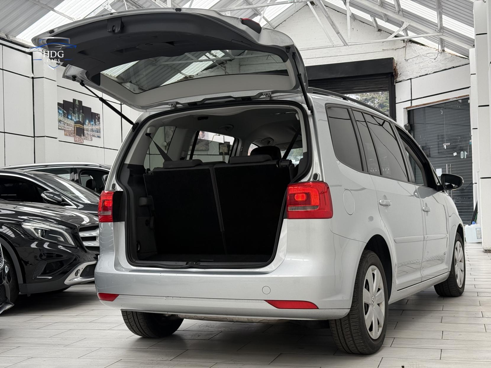 Volkswagen Touran 1.4 TSI SE MPV 5dr Petrol DSG Euro 5 (140 ps)