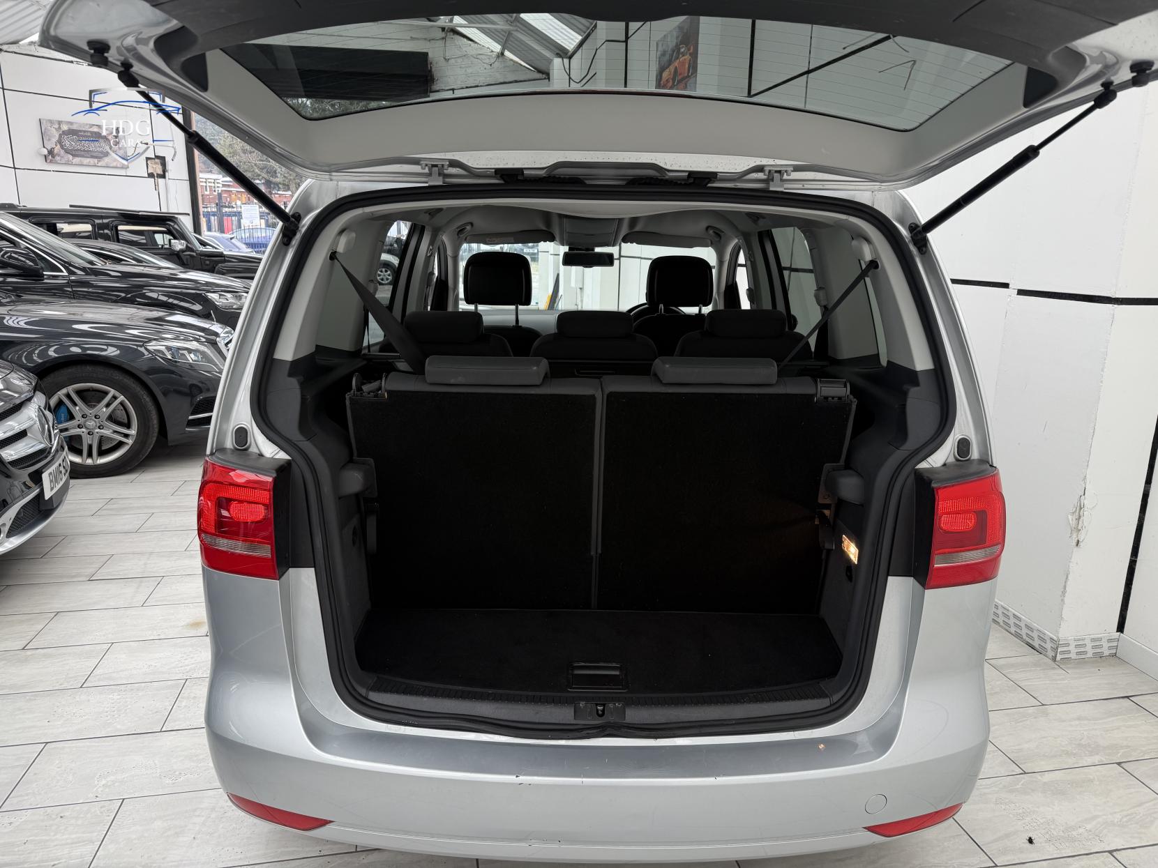 Volkswagen Touran 1.4 TSI SE MPV 5dr Petrol DSG Euro 5 (140 ps)