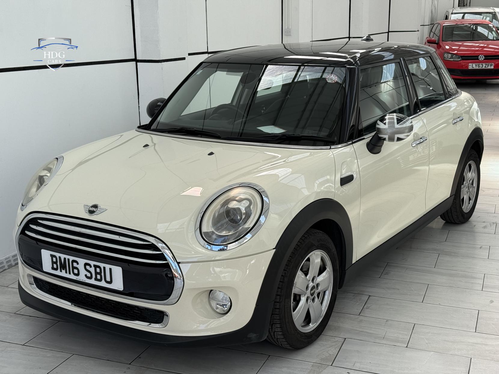 MINI Hatch 1.5 Cooper D Hatchback 5dr Diesel Steptronic Euro 6 (s/s) (116 ps)