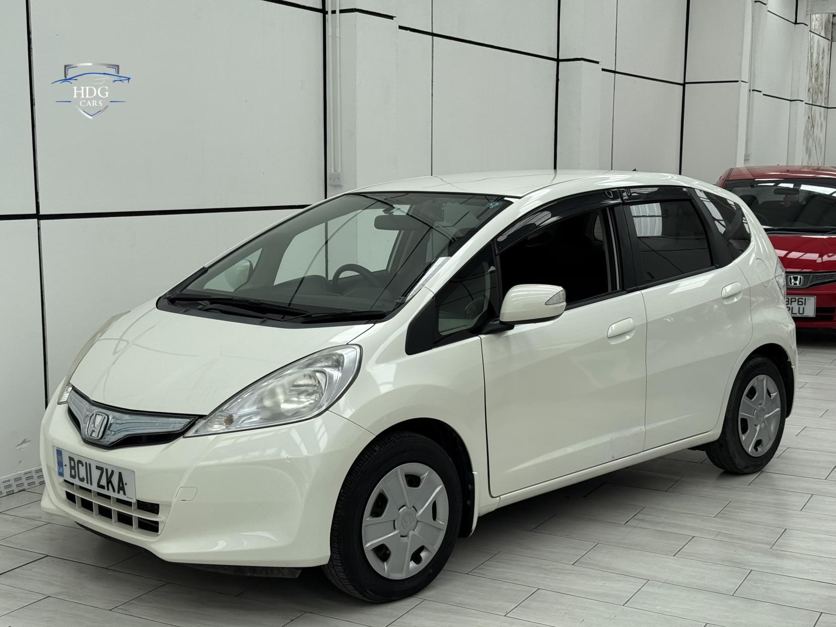 Honda Jazz 1.3h IMA HS-T Hatchback 5dr Petrol Hybrid CVT Euro 5 (102 ps)