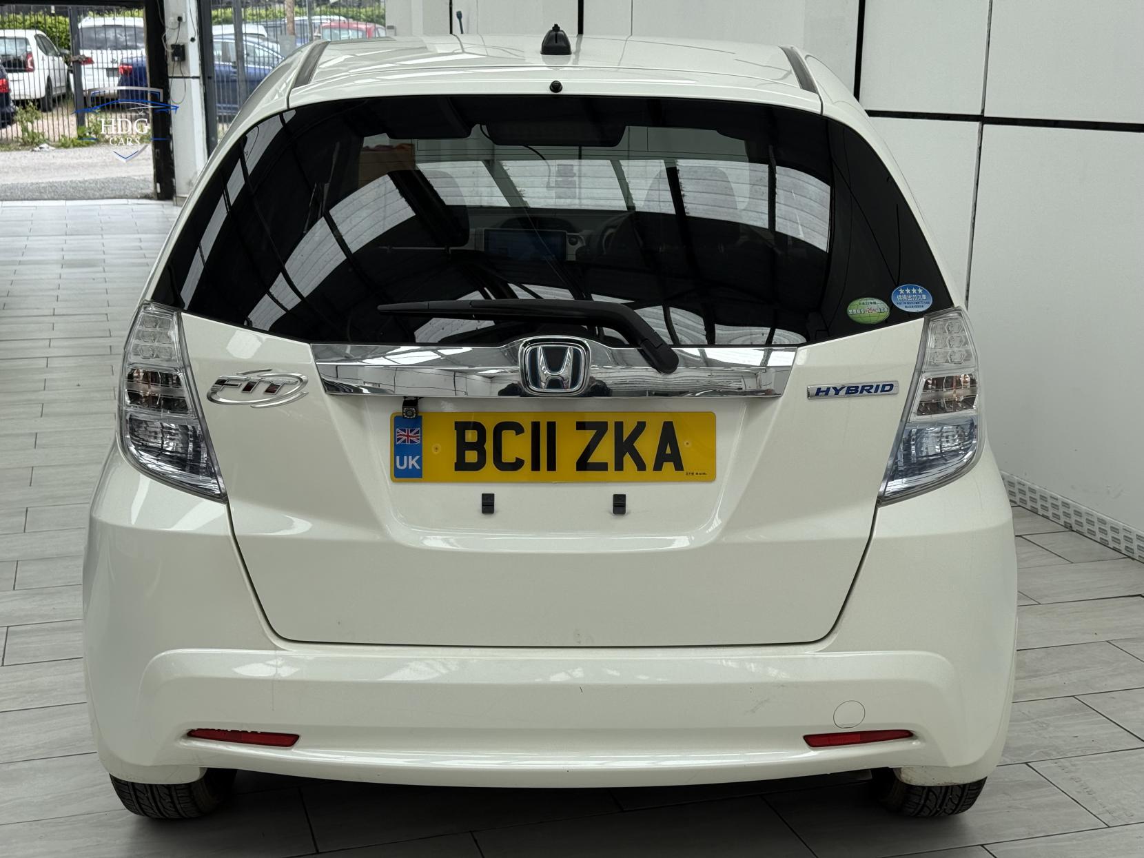 Honda Jazz 1.3h IMA HS-T Hatchback 5dr Petrol Hybrid CVT Euro 5 (102 ps)
