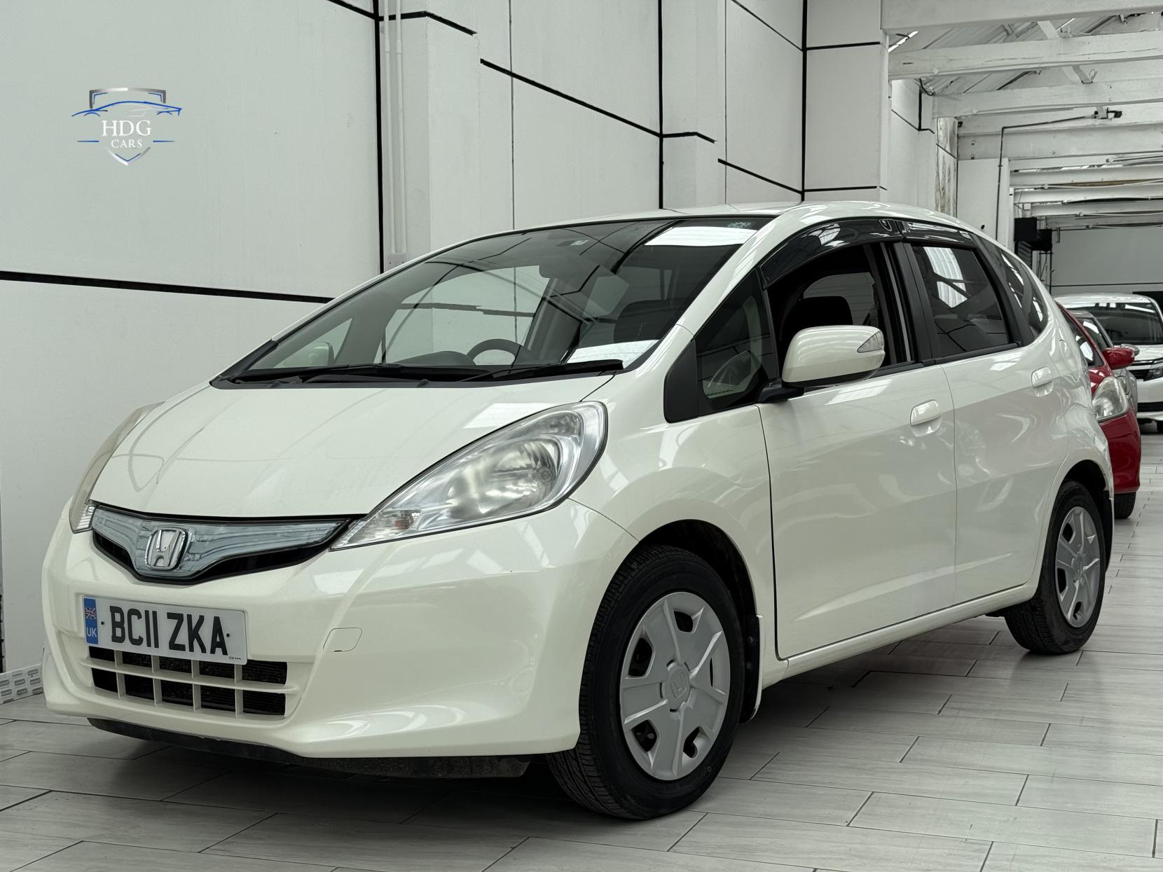 Honda Jazz 1.3h IMA HS-T Hatchback 5dr Petrol Hybrid CVT Euro 5 (102 ps)