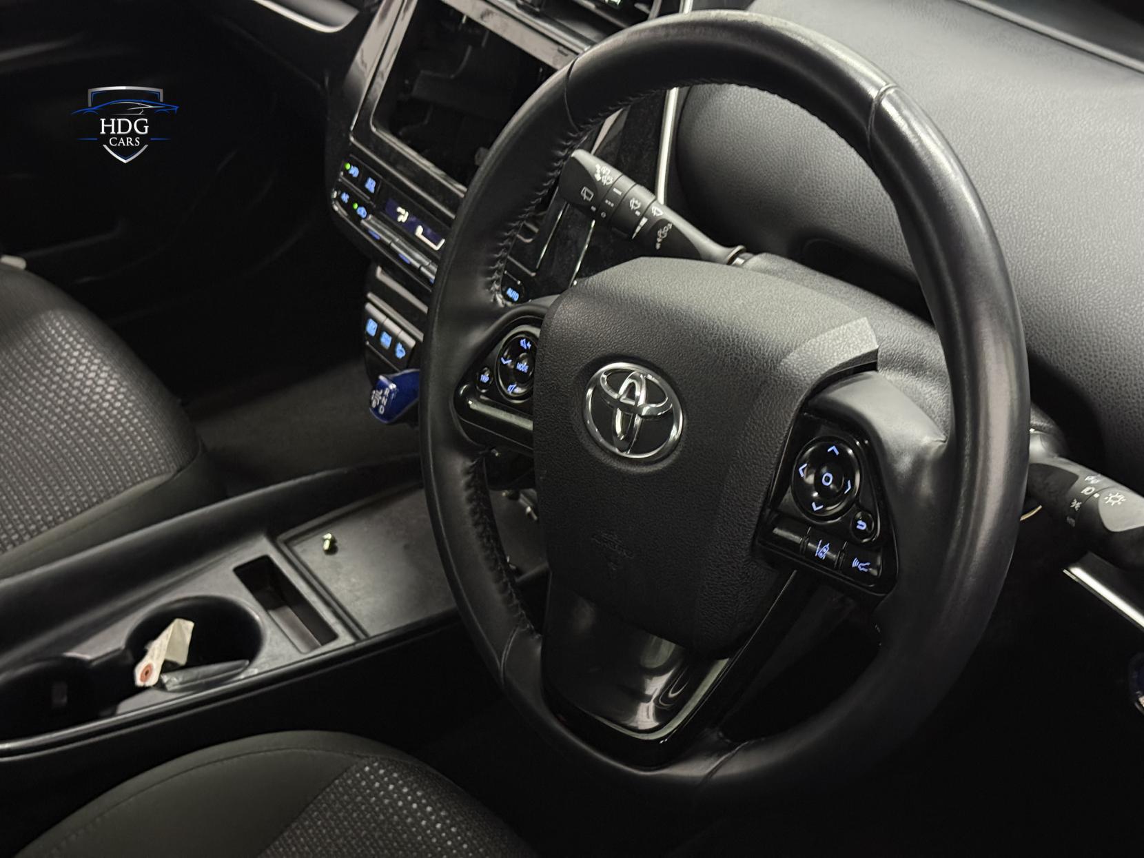 Toyota Prius 1.8 VVT-h Excel Hatchback 5dr Petrol Hybrid CVT Euro 6 (s/s) (122 ps)
