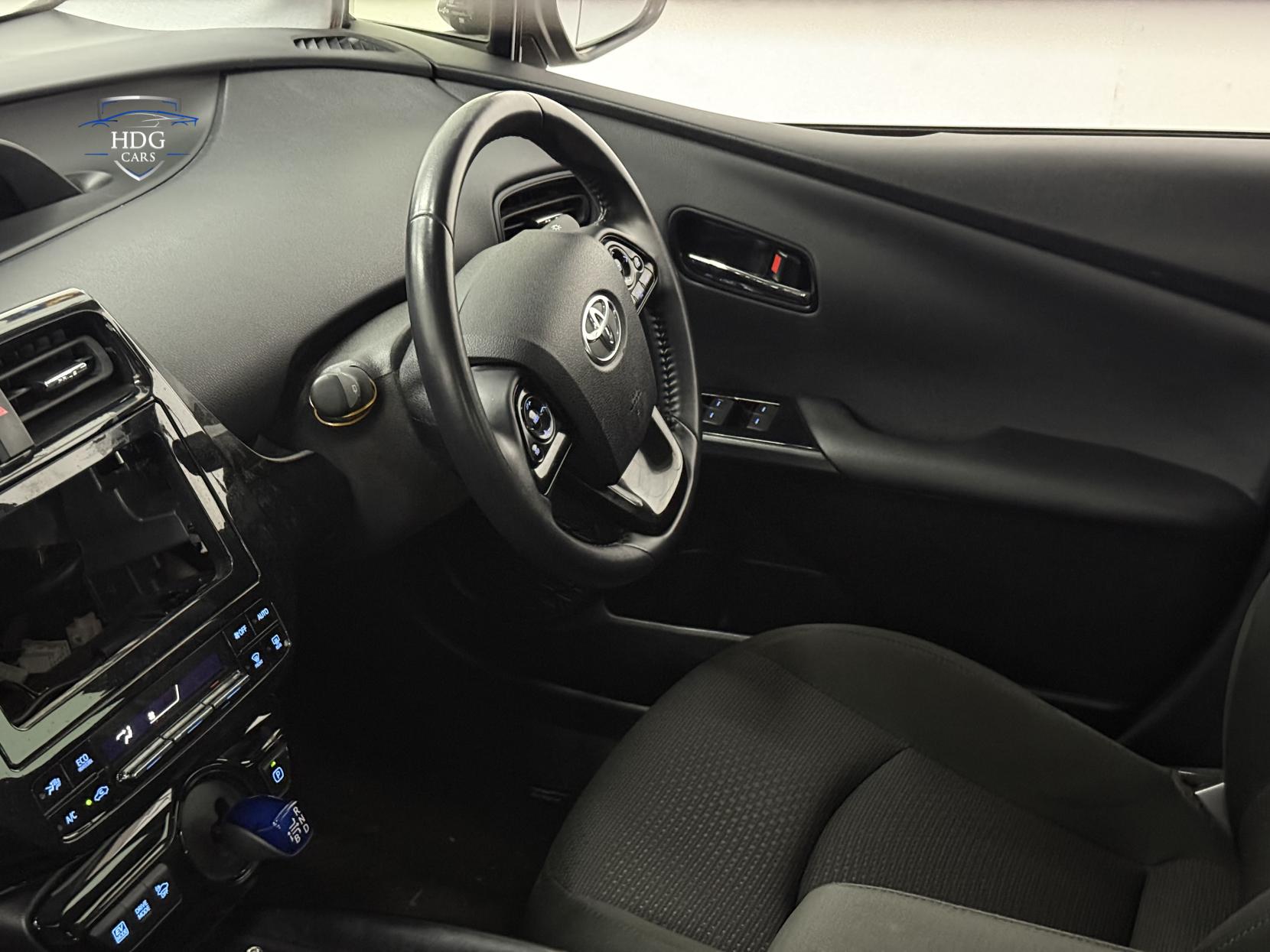 Toyota Prius 1.8 VVT-h Excel Hatchback 5dr Petrol Hybrid CVT Euro 6 (s/s) (122 ps)