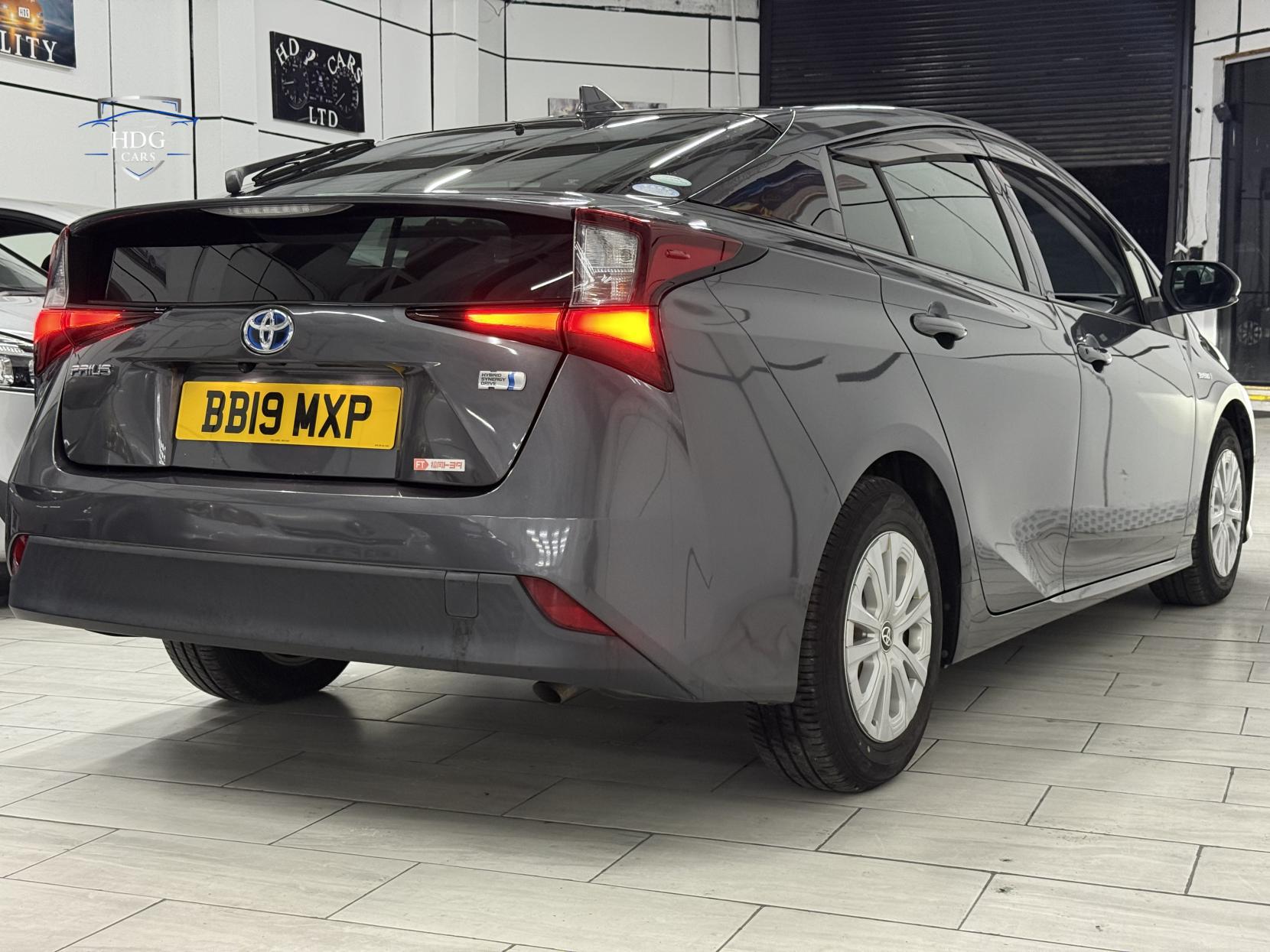 Toyota Prius 1.8 VVT-h Excel Hatchback 5dr Petrol Hybrid CVT Euro 6 (s/s) (122 ps)