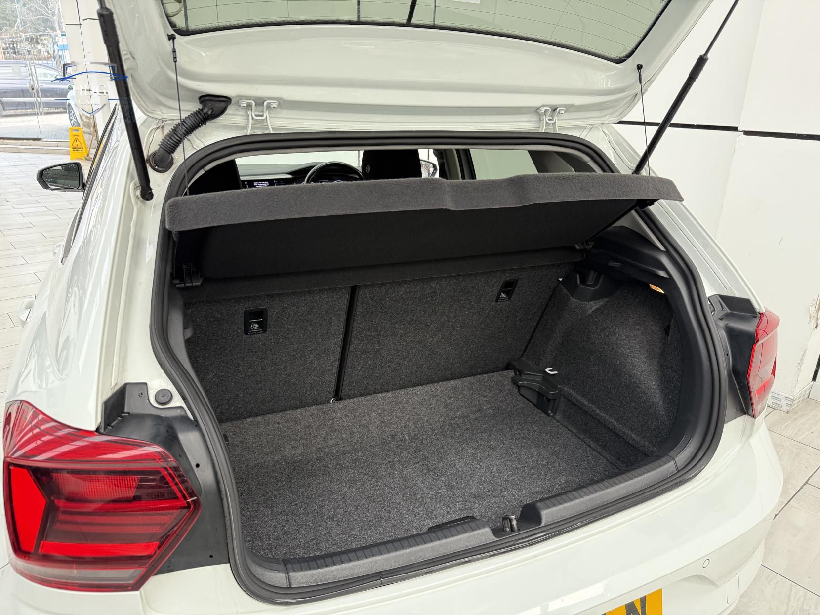 Volkswagen Polo 1.0 TSI SE Hatchback 5dr Petrol DSG Euro 6 (s/s) (95 ps)