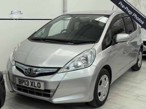 Honda Jazz 1.3h IMA HS-T Hatchback 5dr Petrol Hybrid CVT Euro 5 (102 ps)