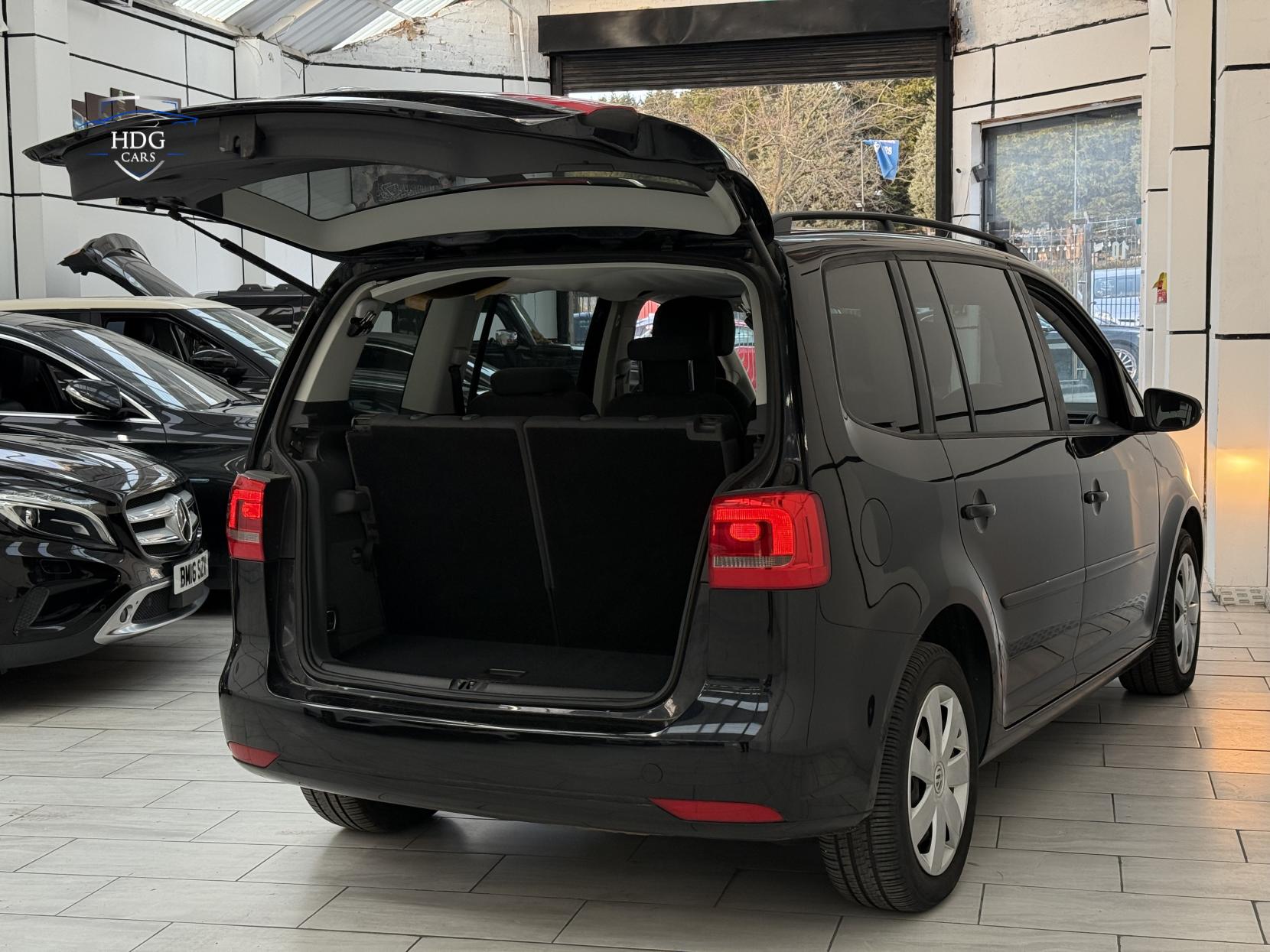 Volkswagen Touran 1.4 TSI SE MPV 5dr Petrol DSG Euro 5 (140 ps)