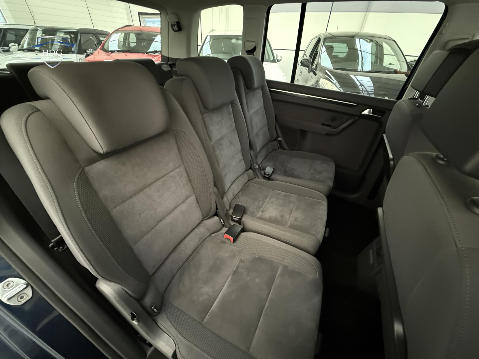 Volkswagen Touran 1.4 TSI SE MPV 5dr Petrol DSG Euro 5 (140 ps)