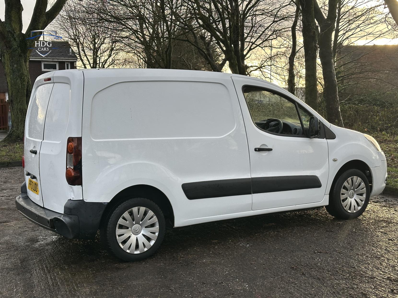 Citroen Berlingo 1.6 HDi 625 Enterprise Panel Van 5dr Diesel Manual L1 (Euro 5) (133 g/km, 75 bhp)